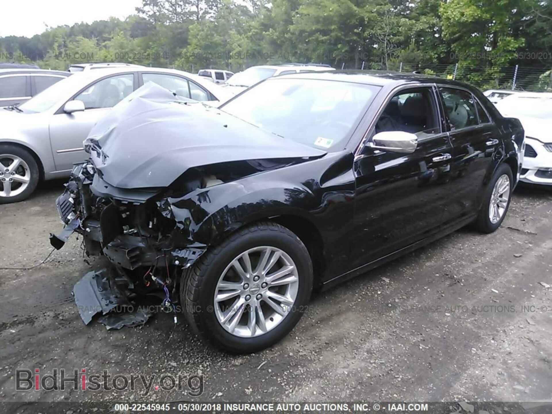 2016 Chrysler 300c - VIN: 2C3CCAEG6GH320241 - Фото 2
