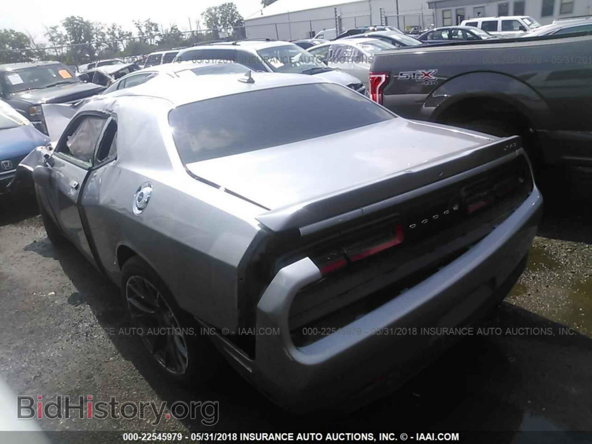 2016 Dodge Challenger - VIN: 2C3CDZDJ5GH288892 - Photo 3