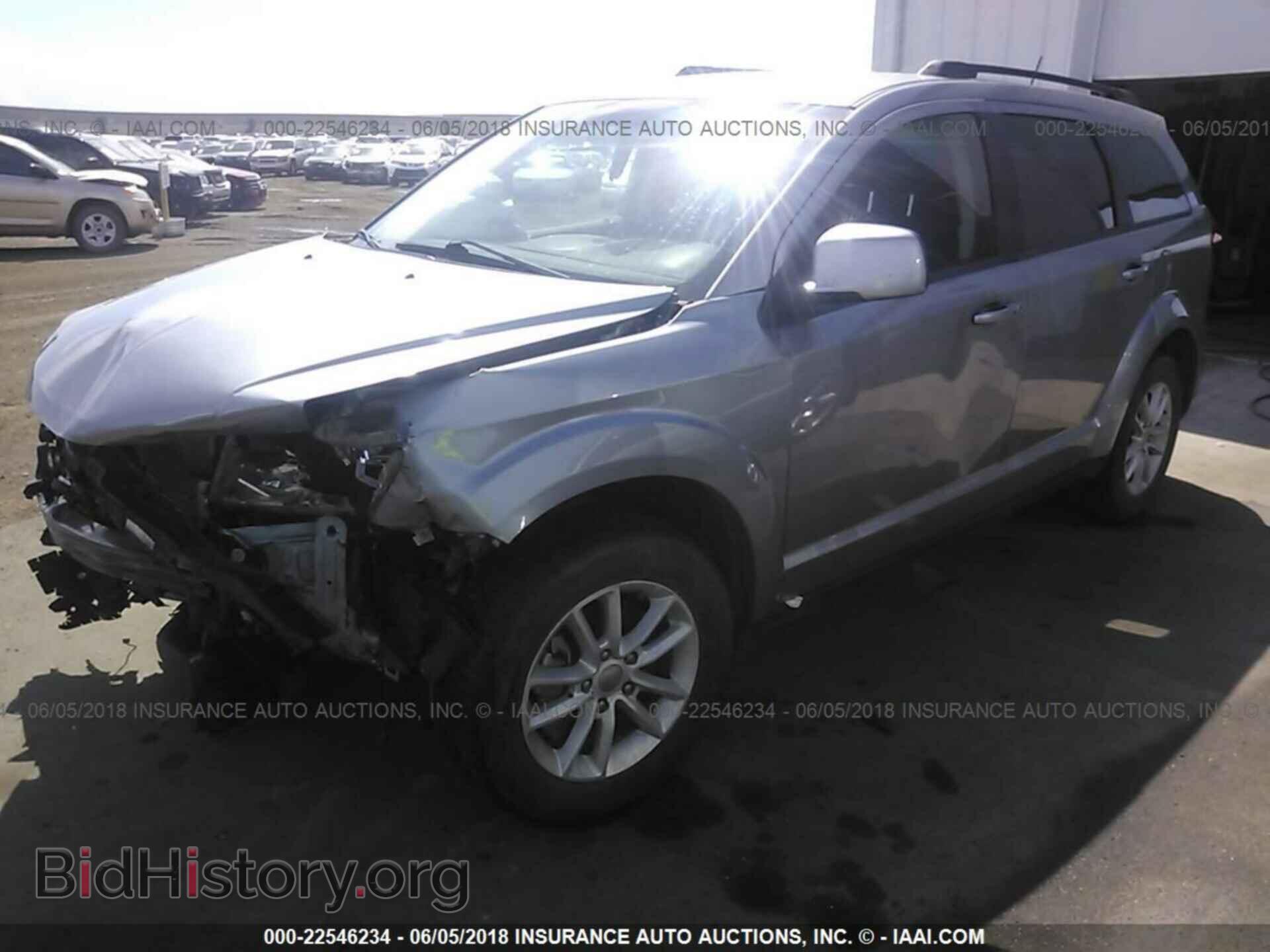 2016 Dodge Journey - VIN: 3C4PDCBB5GT181127 - Photo 2