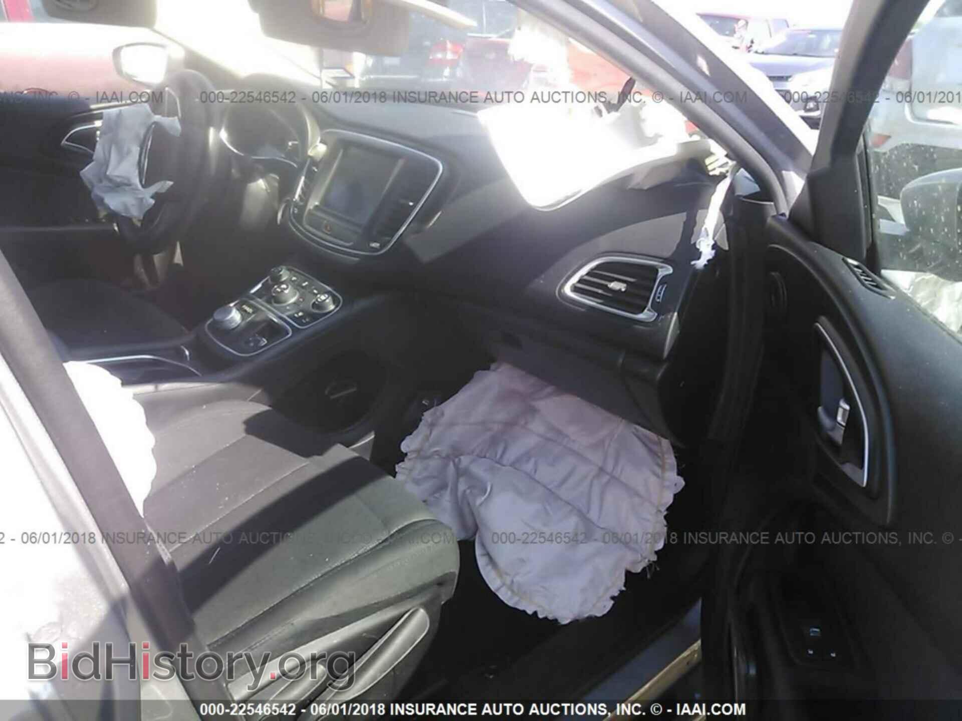 2016 Chrysler 200 - VIN: 1C3CCCAB1GN116038 - Фото 5