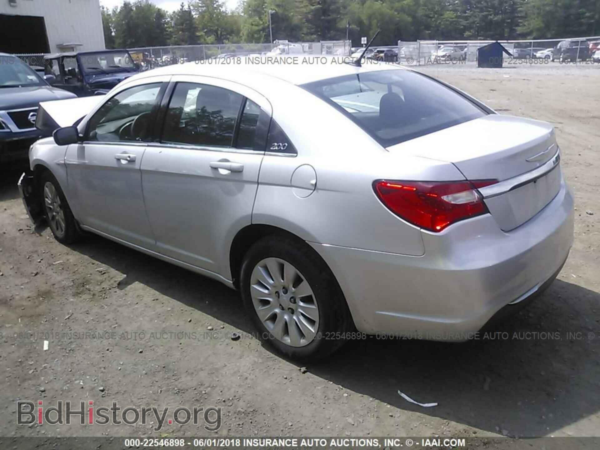 2012 Chrysler 200 - VIN: 1C3CCBAB3CN155864 - Фото 3