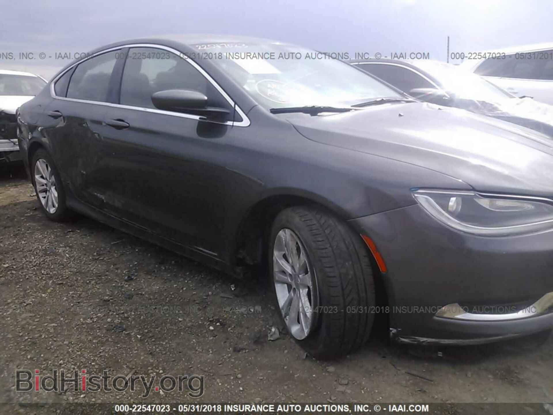 2015 Chrysler 200 - VIN: 1C3CCCAB5FN688082 - Photo 6
