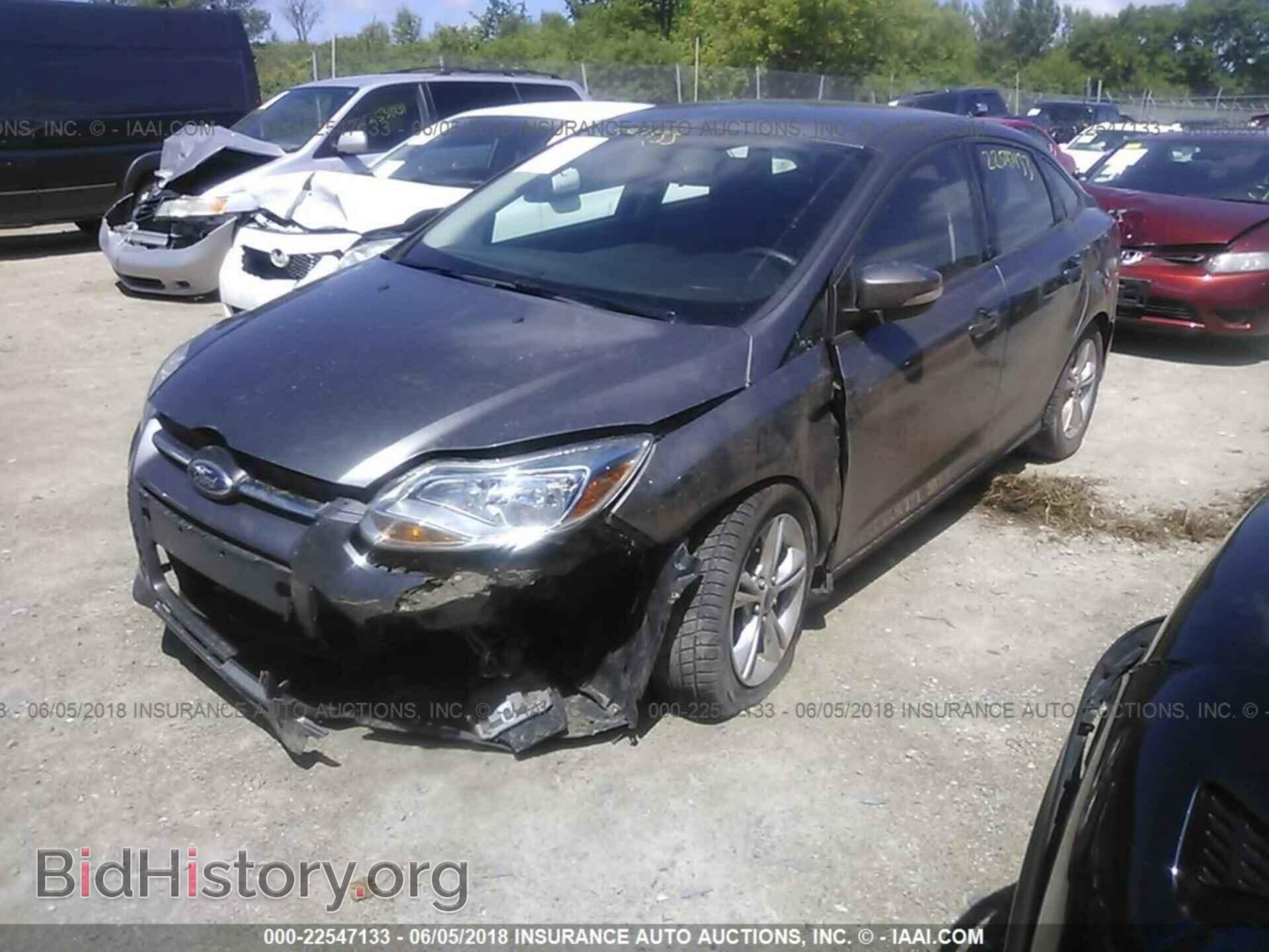 2014 Ford Focus - VIN: 1FADP3F25EL397238 - Photo 2