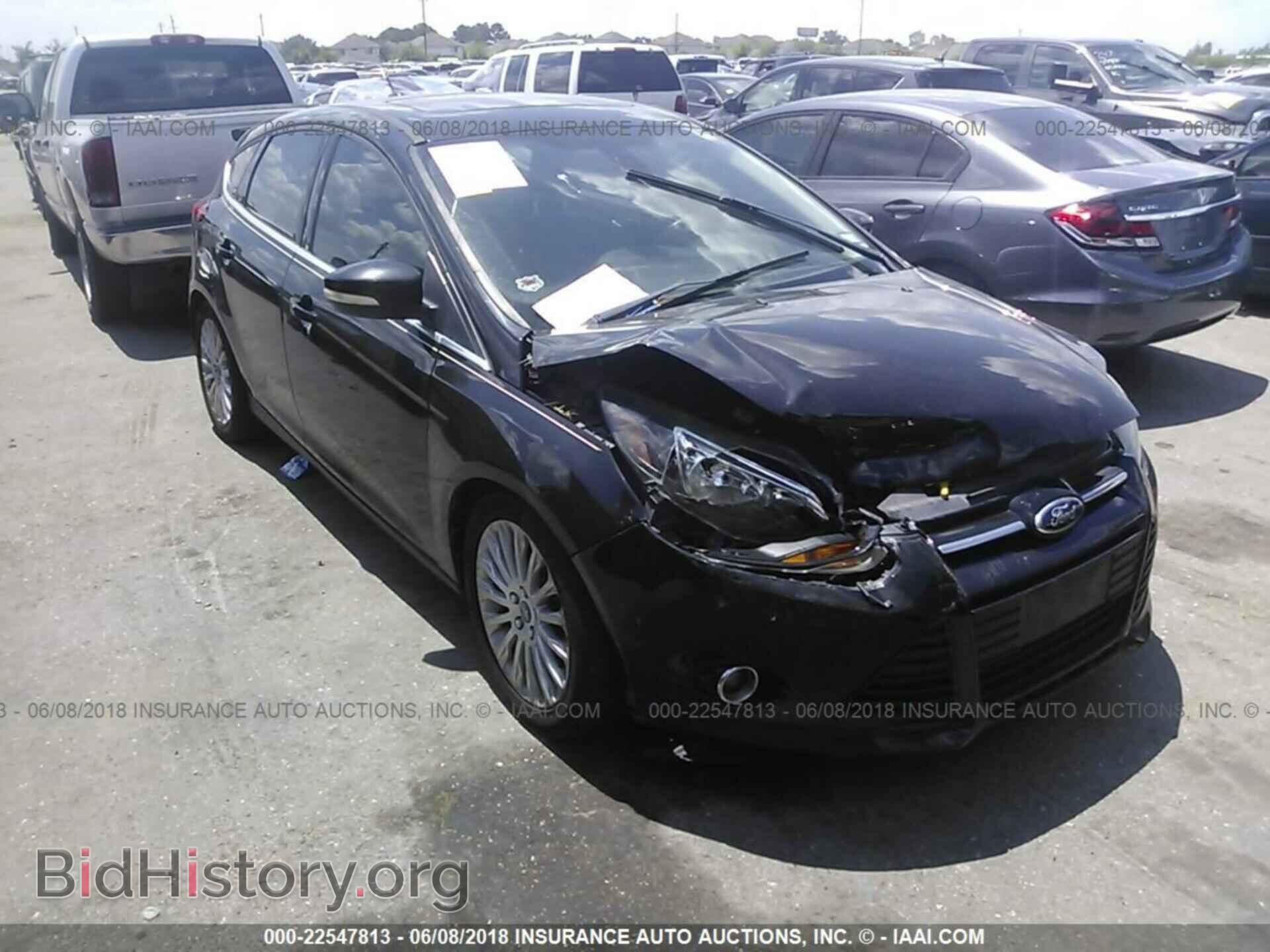 Photo 1FAHP3N23CL377361 - Ford Focus 2012