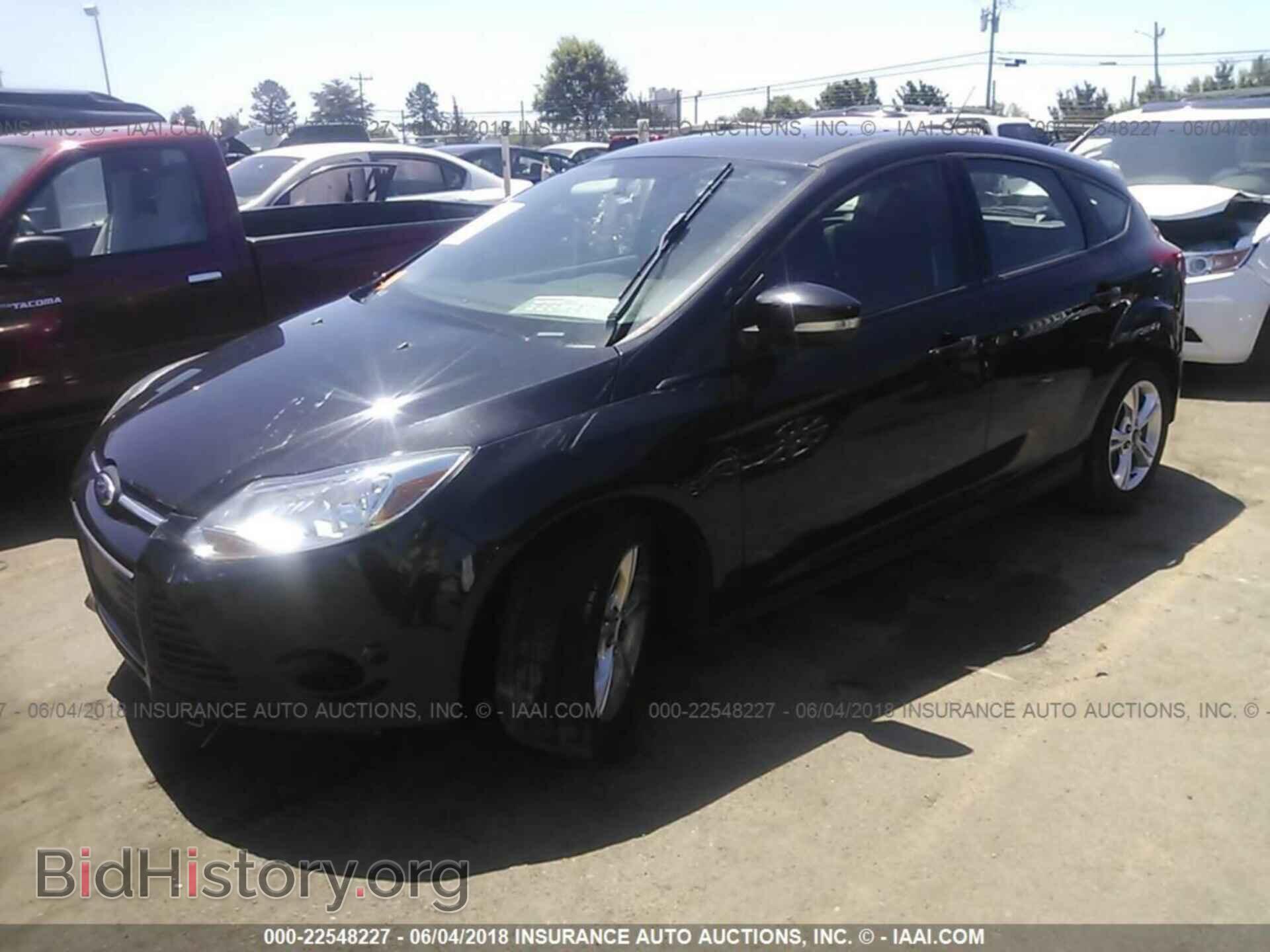 2014 Ford Focus - VIN: 1FADP3K22EL186715 - Photo 2