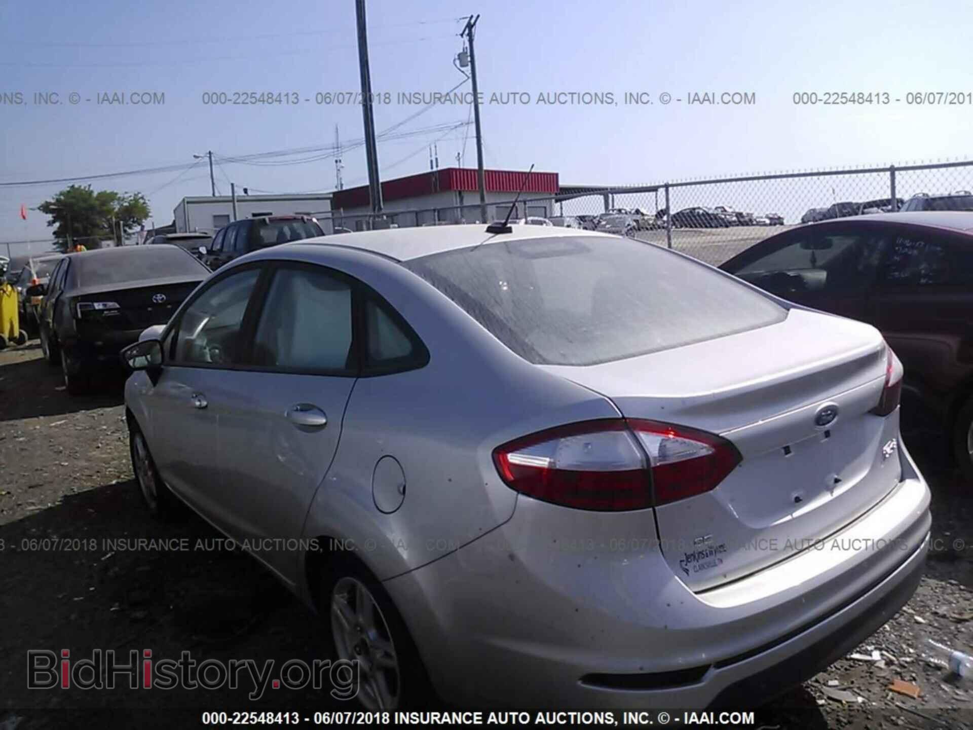 2017 Ford Fiesta - VIN: 3FADP4BJ4HM167566 - Фото 3