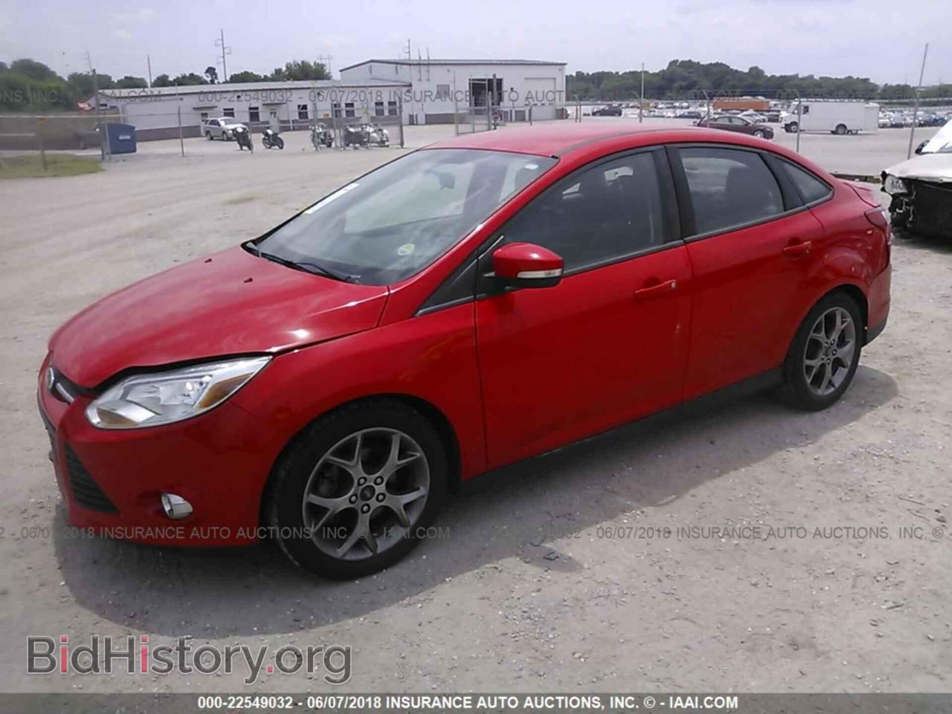 2013 Ford Focus - VIN: 1FADP3F26DL315807 - Фото 2
