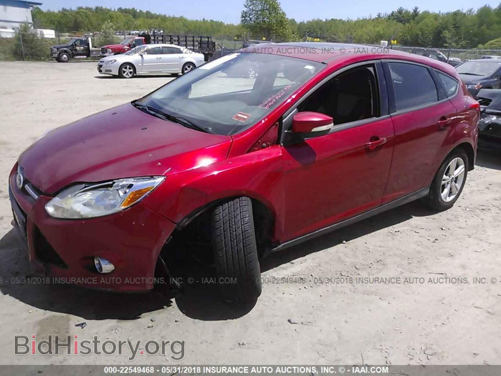 2012 Ford Focus - VIN: 1FAHP3K20CL441733 - Photo 2