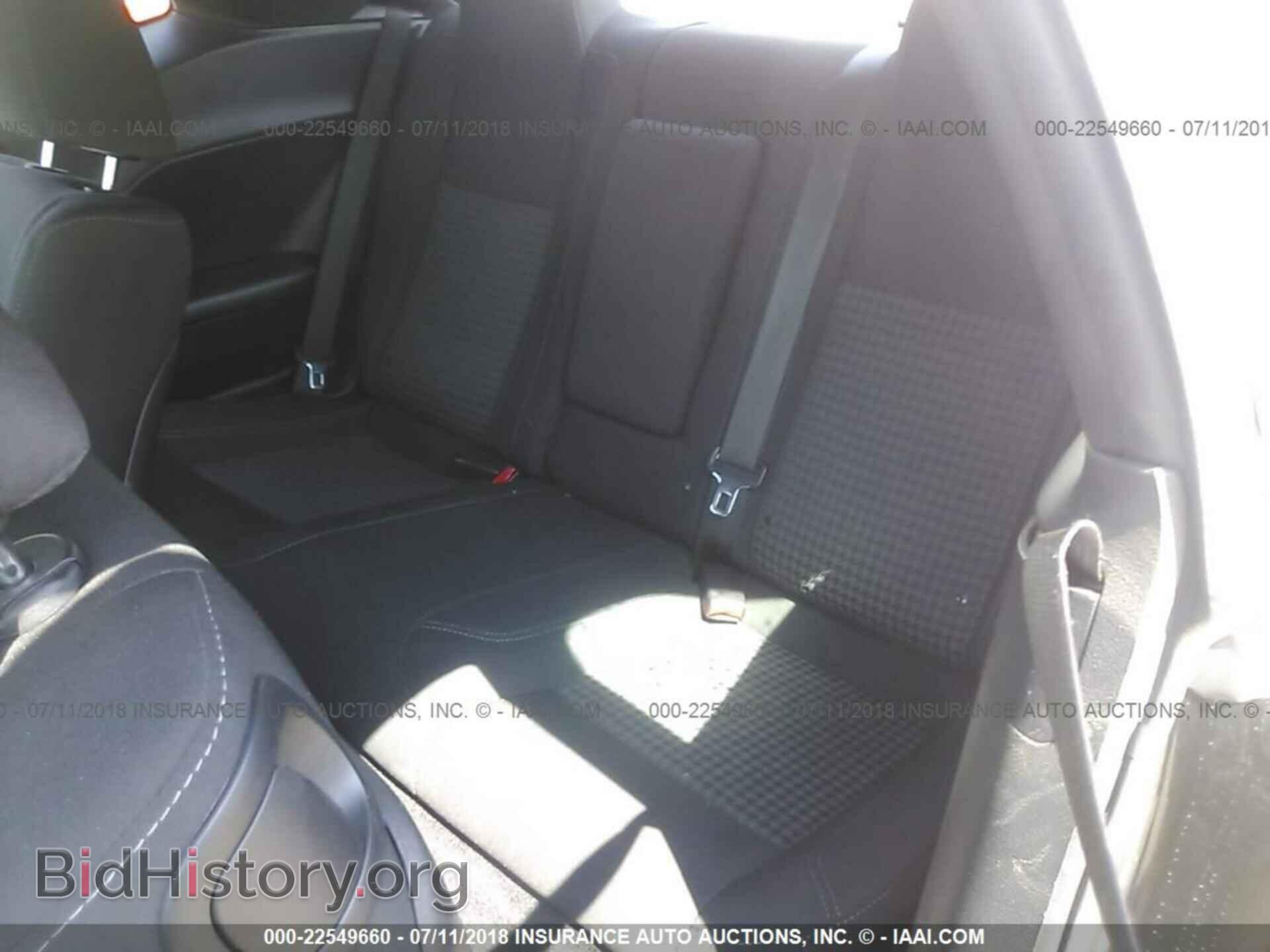 2016 Dodge Challenger - VIN: 2C3CDZAGXGH250261 - Photo 8