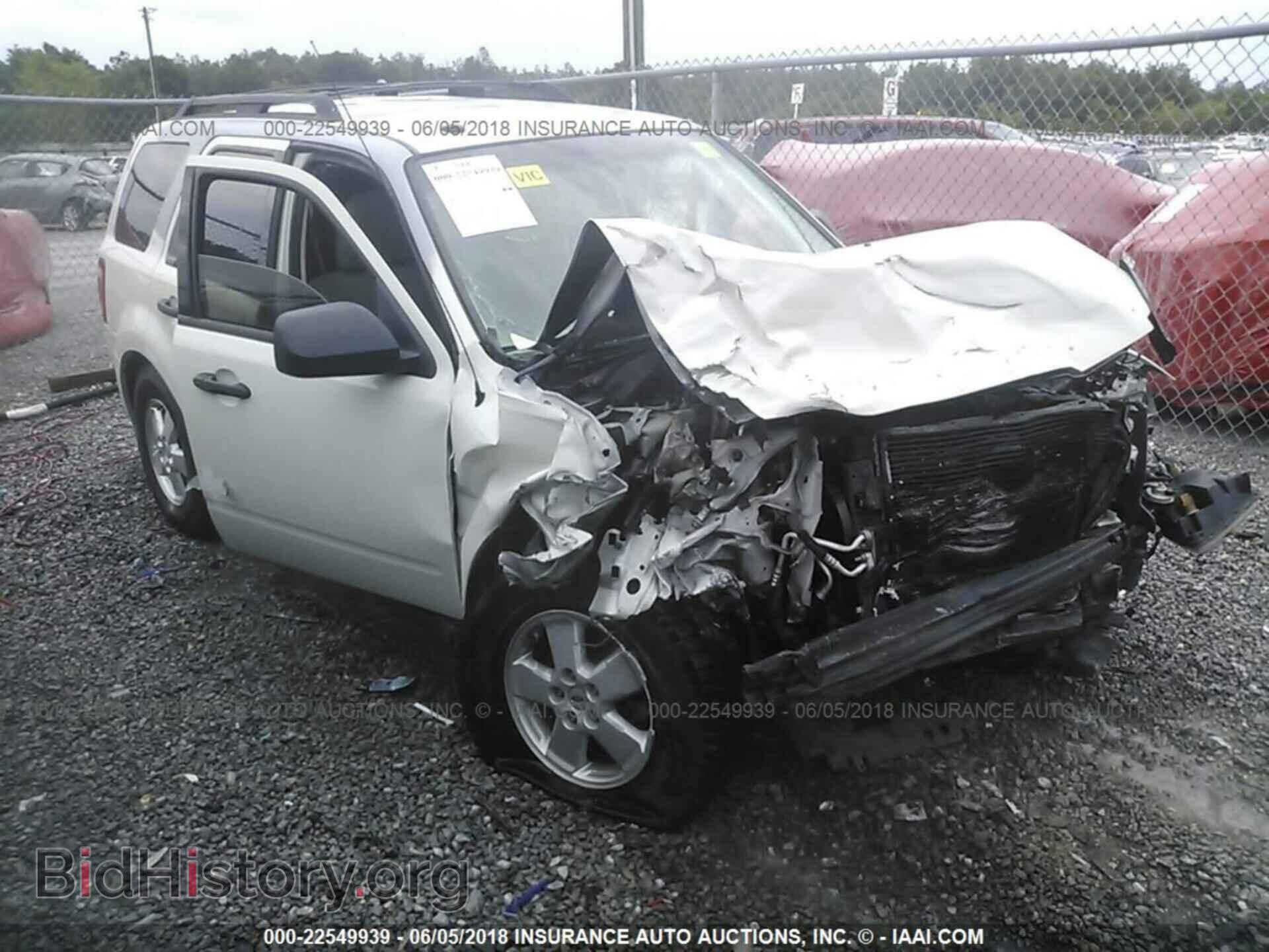Photo 1FMCU9D78CKC71020 - Ford Escape 2012