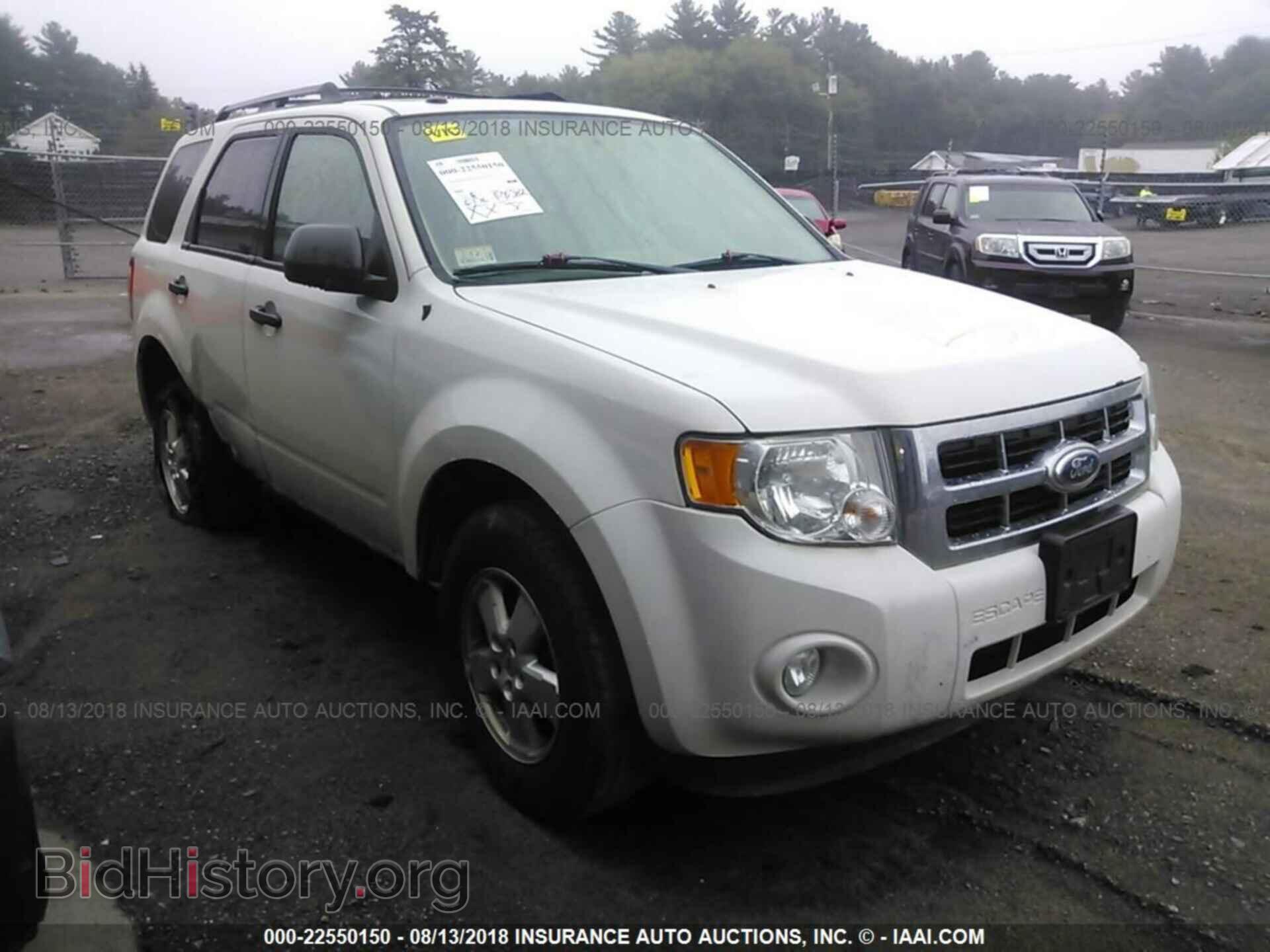 Photo 1FMCU0D7XCKA02576 - Ford Escape 2012