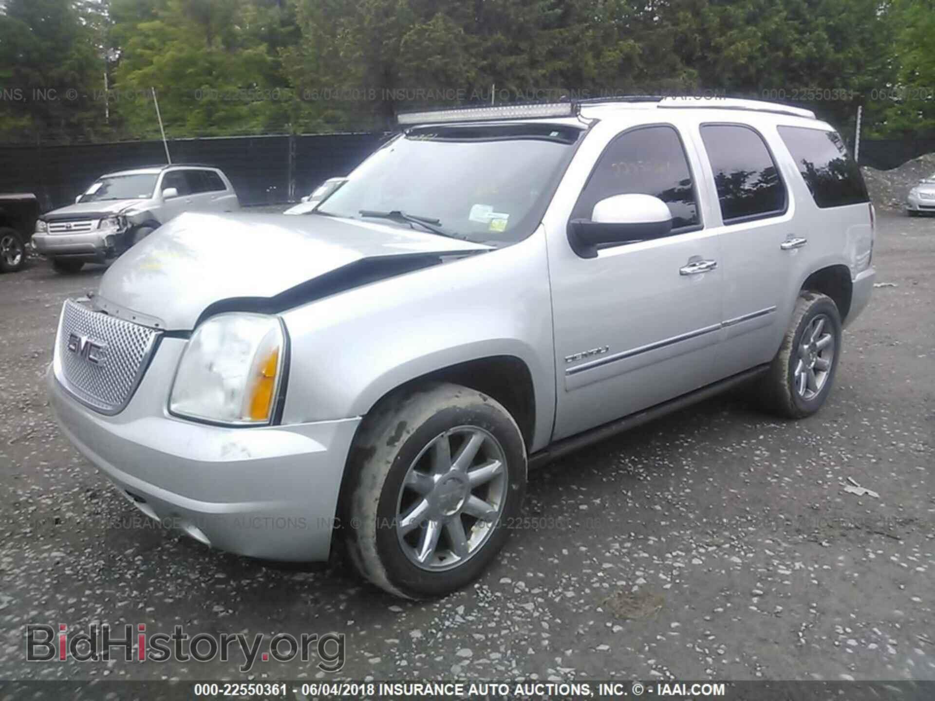 2011 Gmc Yukon - VIN: 1GKS2EEF1BR273948 - Фото 2
