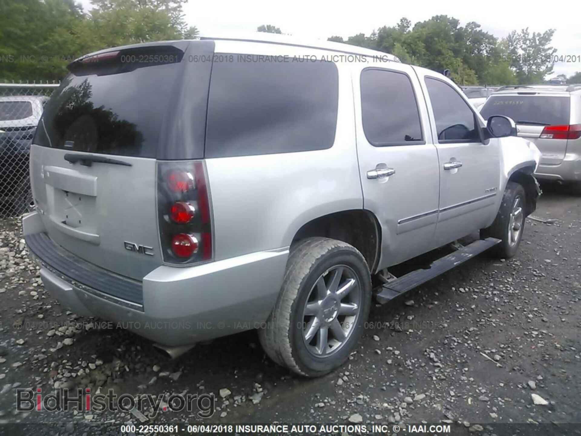 2011 Gmc Yukon - VIN: 1GKS2EEF1BR273948 - Фото 4