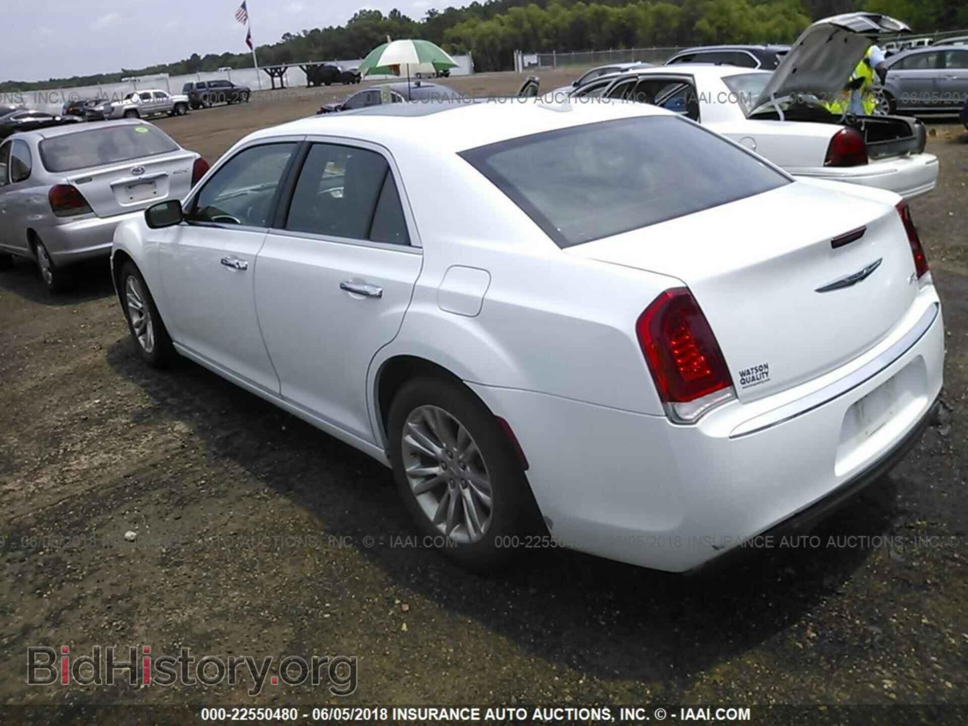 2016 Chrysler 300c - VIN: 2C3CCAEG3GH198115 - Фото 3