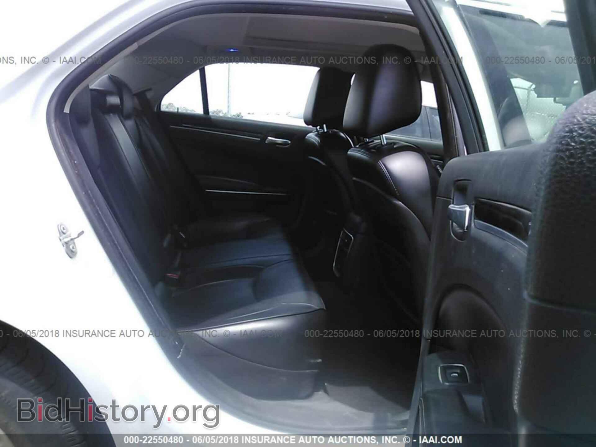 2016 Chrysler 300c - VIN: 2C3CCAEG3GH198115 - Фото 8