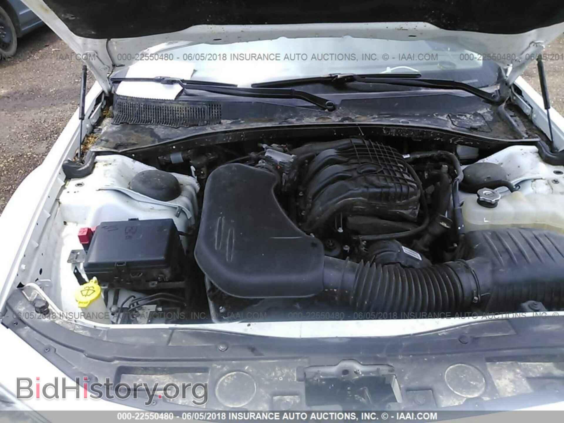 2016 Chrysler 300c - VIN: 2C3CCAEG3GH198115 - Фото 10
