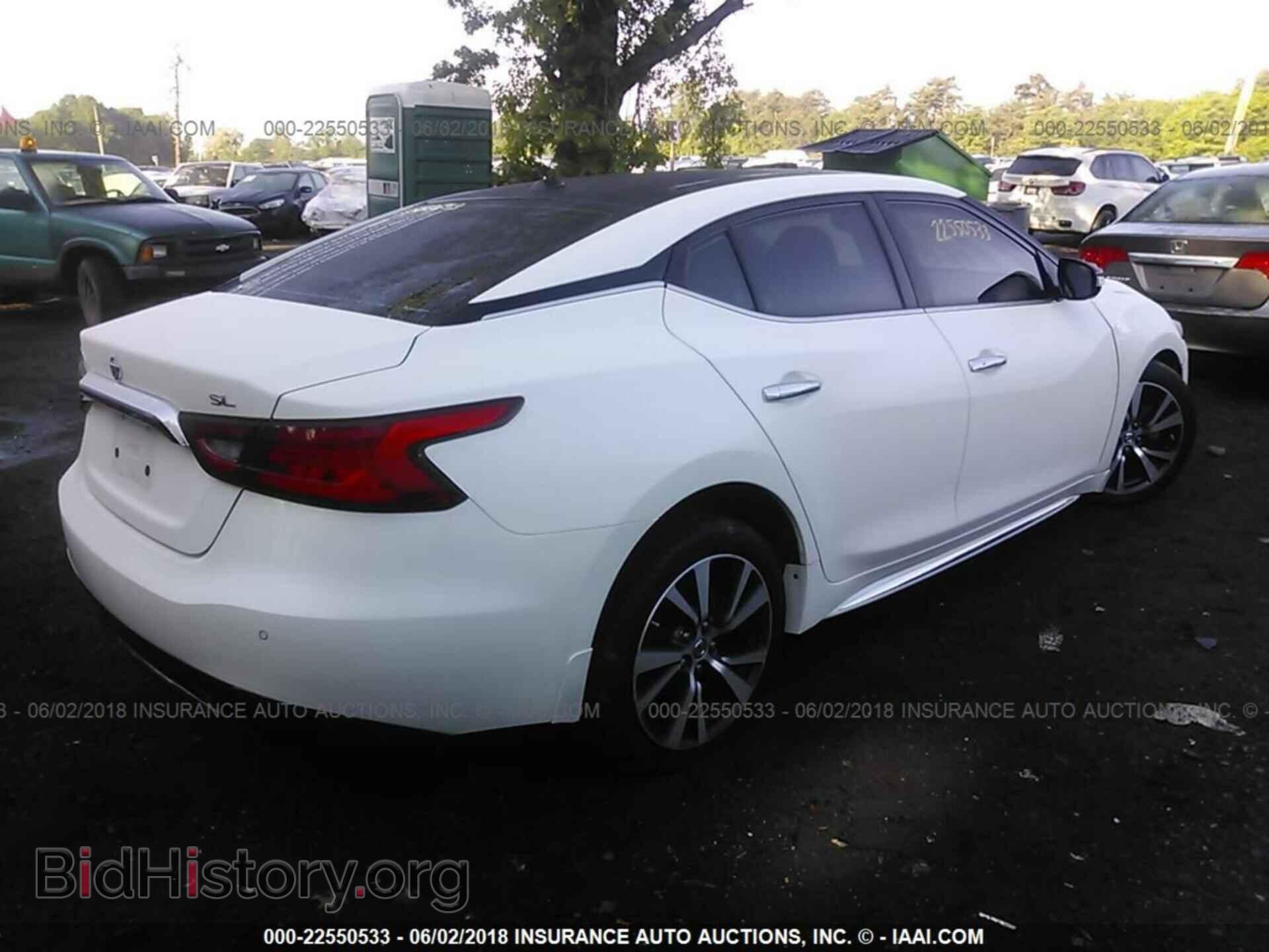 2017 Nissan Maxima - VIN: 1N4AA6AP1HC411049 - Photo 4