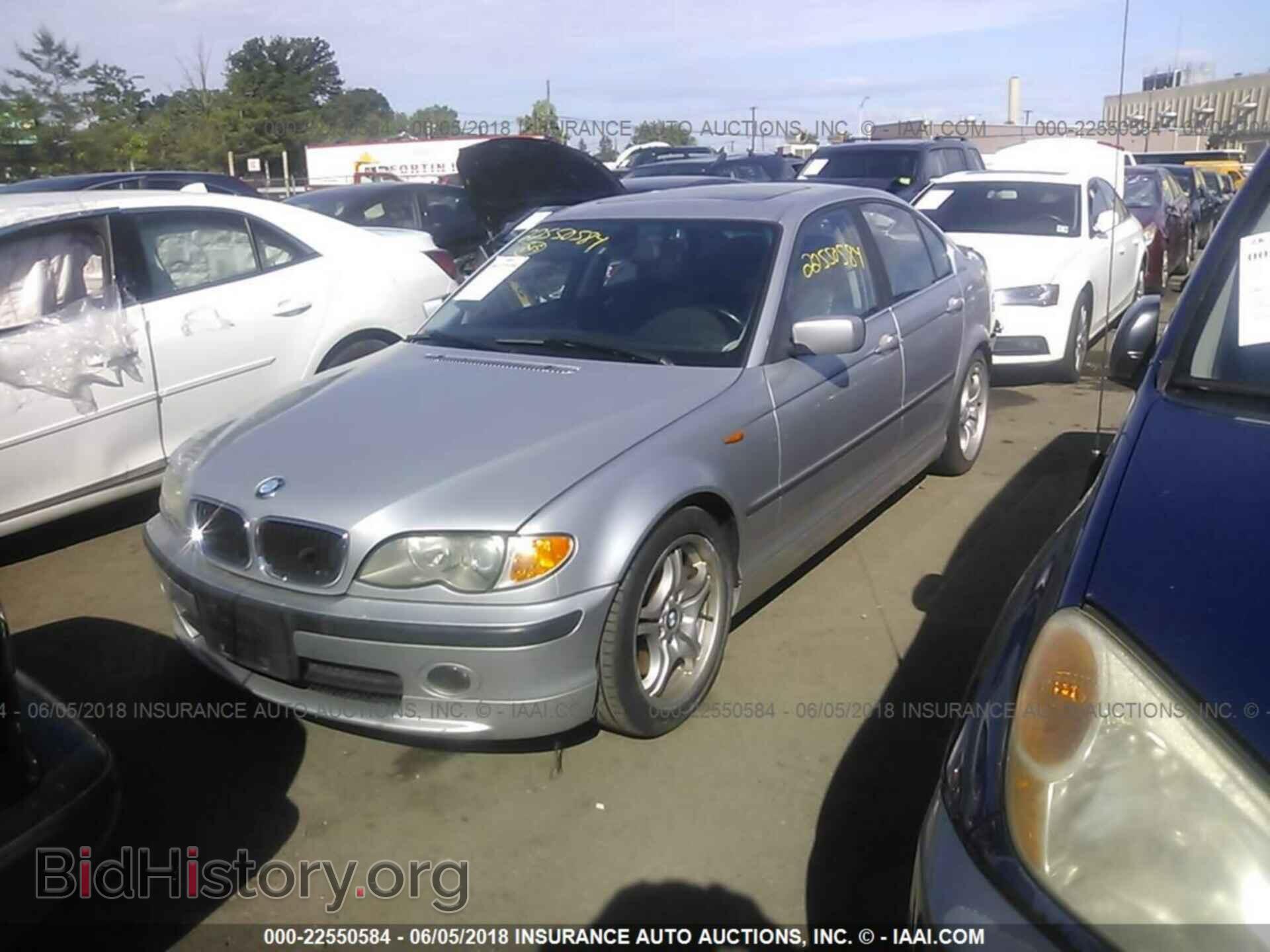 2002 BMW 330 - VIN: WBAEV53472KM21012 - Фото 2