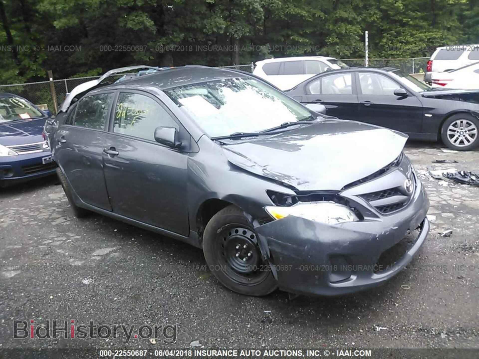 Photo 2T1BU4EE9CC861065 - Toyota Corolla 2012