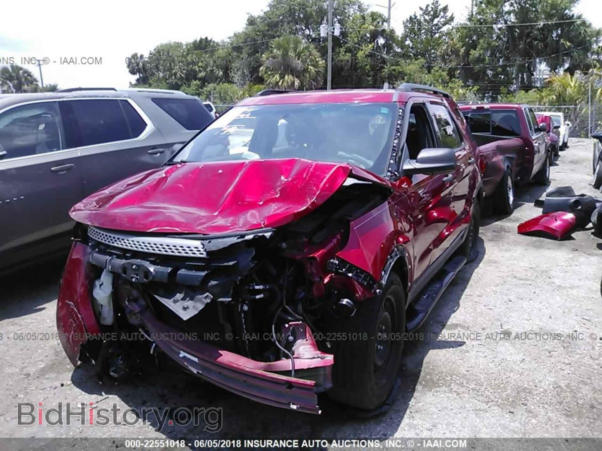 2012 Ford Explorer - VIN: 1FMHK7B87CGA70756 - Фото 2