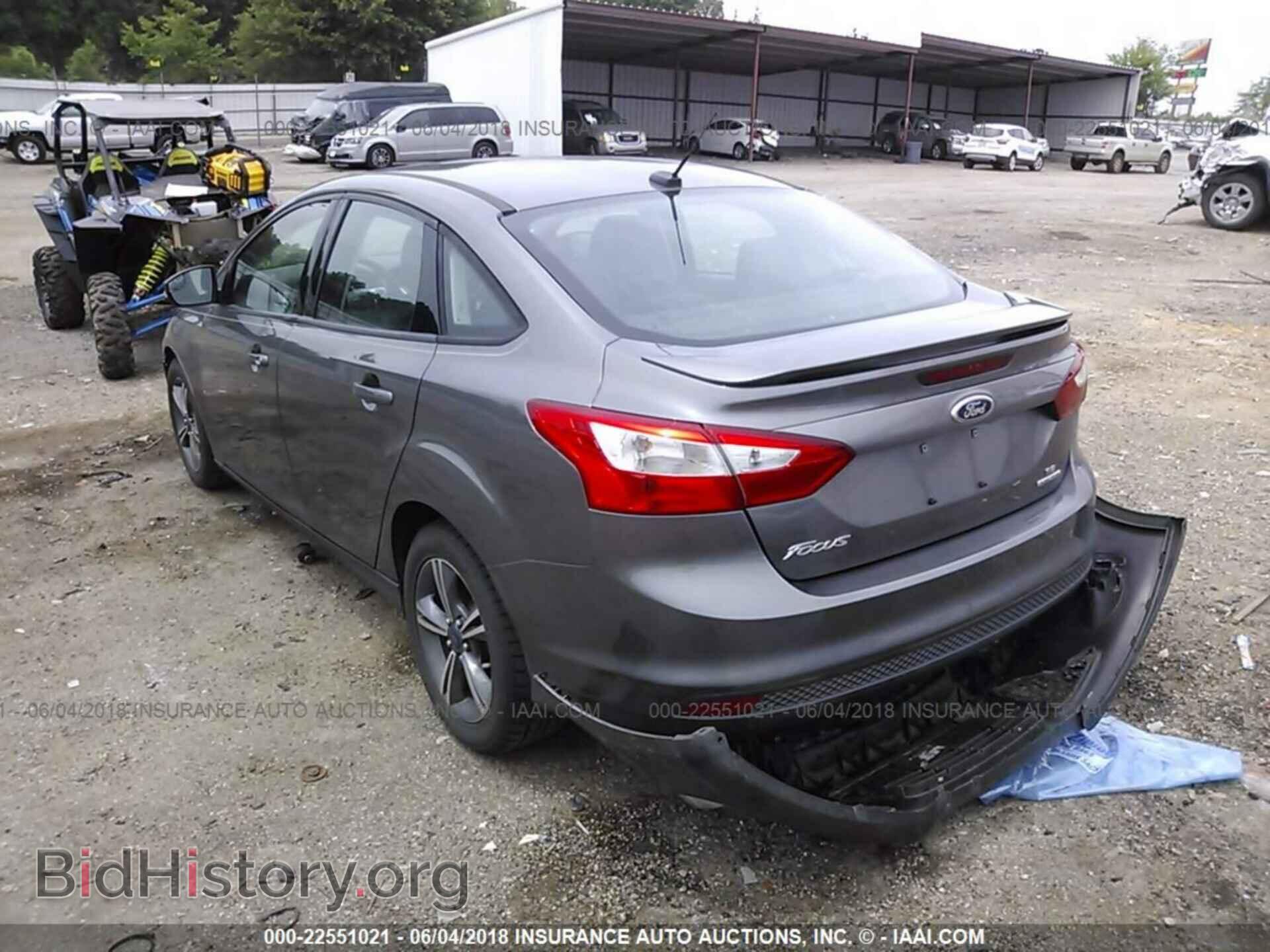2014 Ford Focus - VIN: 1FADP3F20EL387359 - Photo 3
