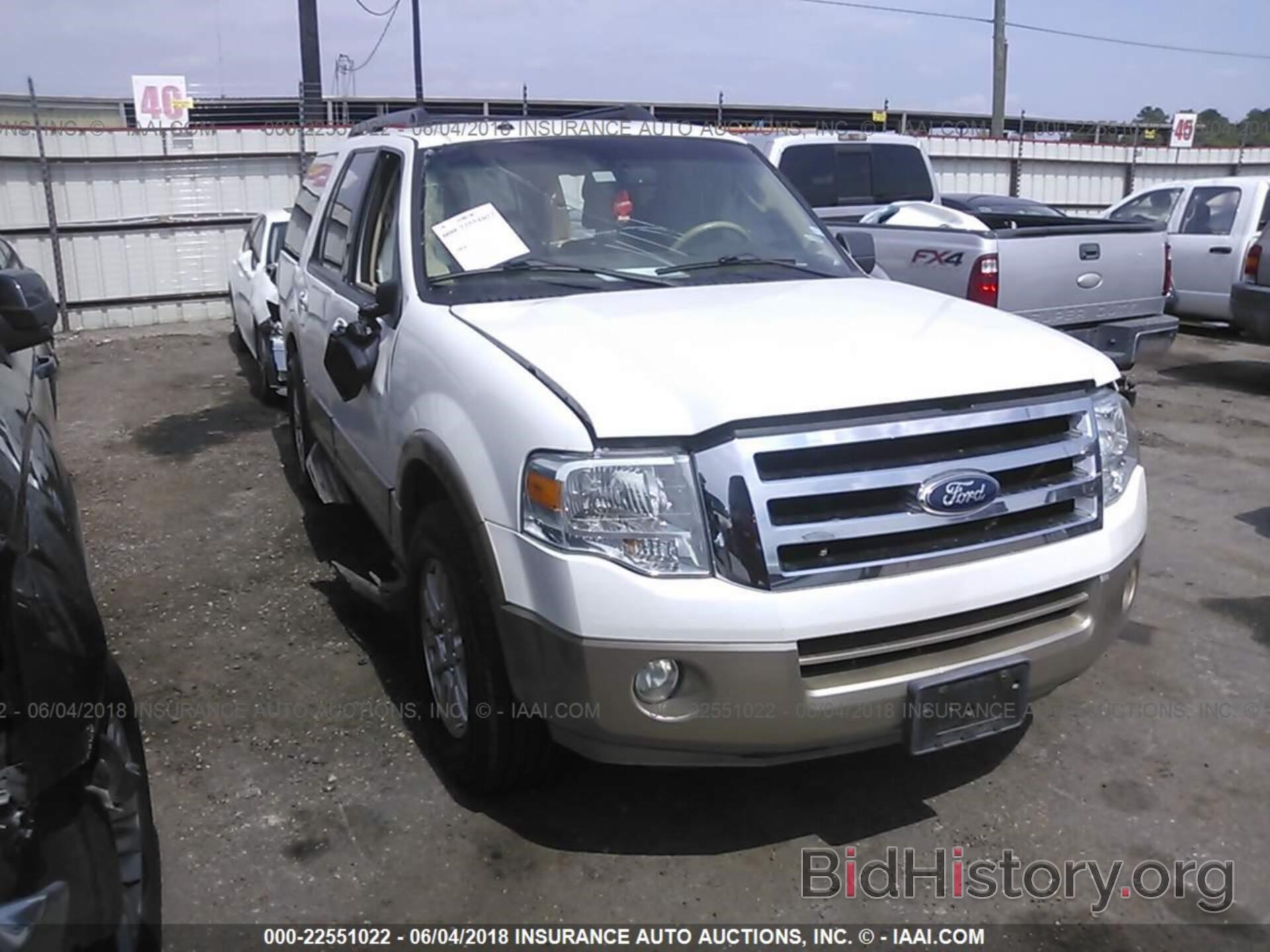Photo 1FMJU1H52BEF46430 - Ford Expedition 2011