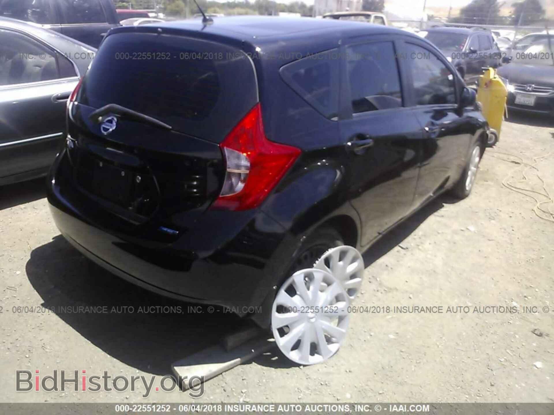 2014 Nissan Versa note - VIN: 3N1CE2CP1EL387285 - Фото 4