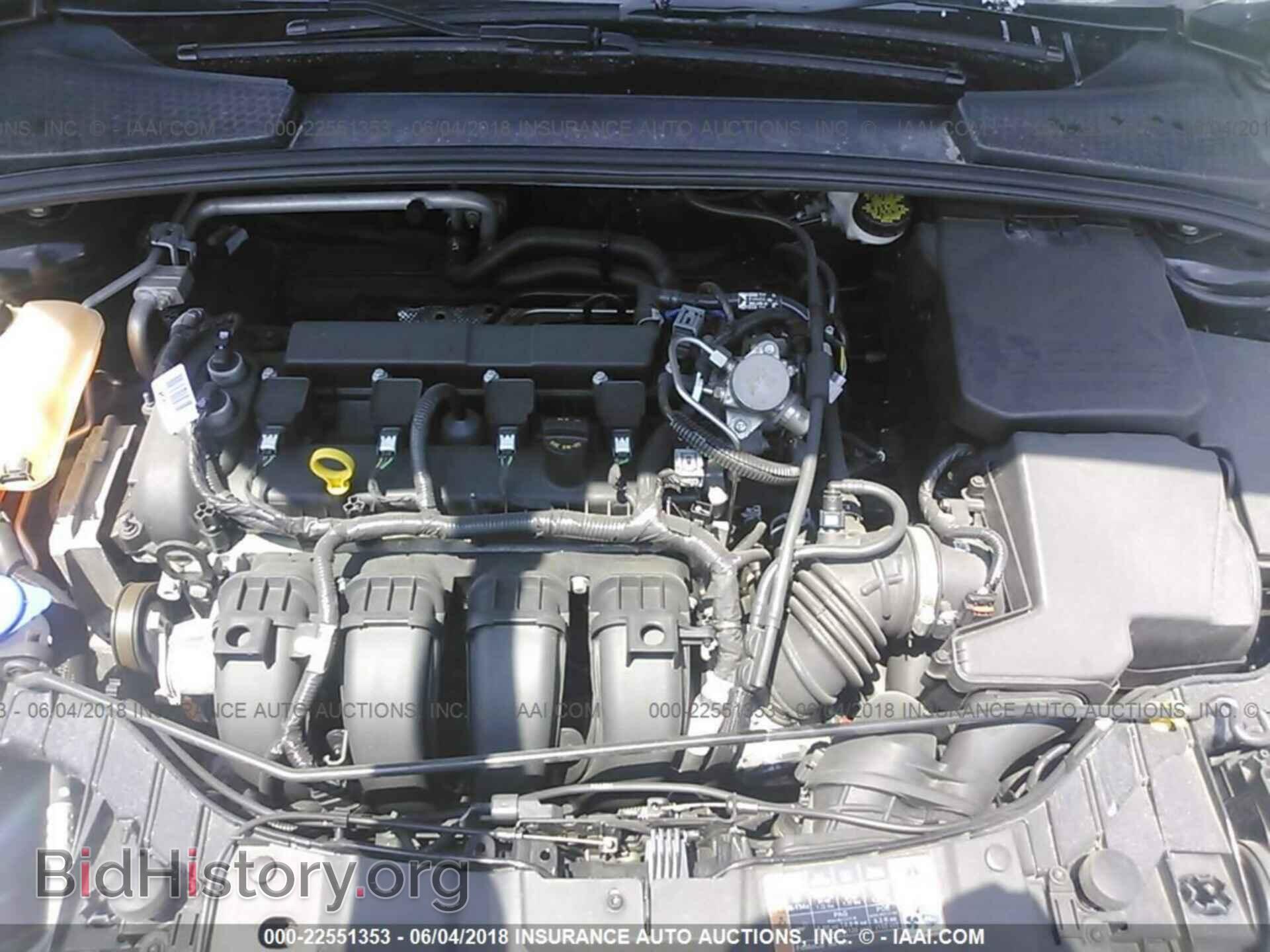 2016 Ford Focus - VIN: 1FADP3F25GL330271 - Photo 10