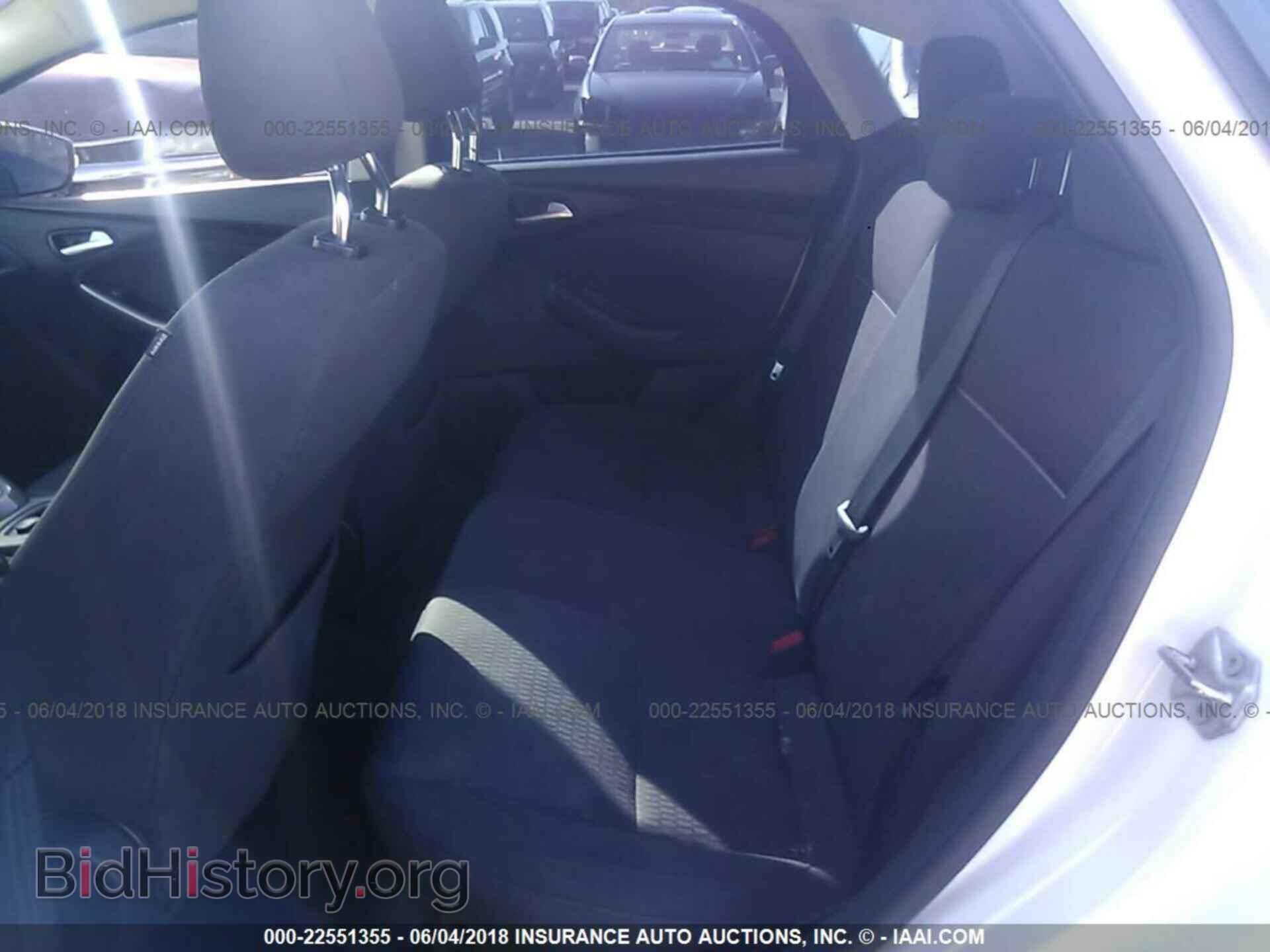 2012 Ford Focus - VIN: 1FAHP3H21CL302167 - Photo 8