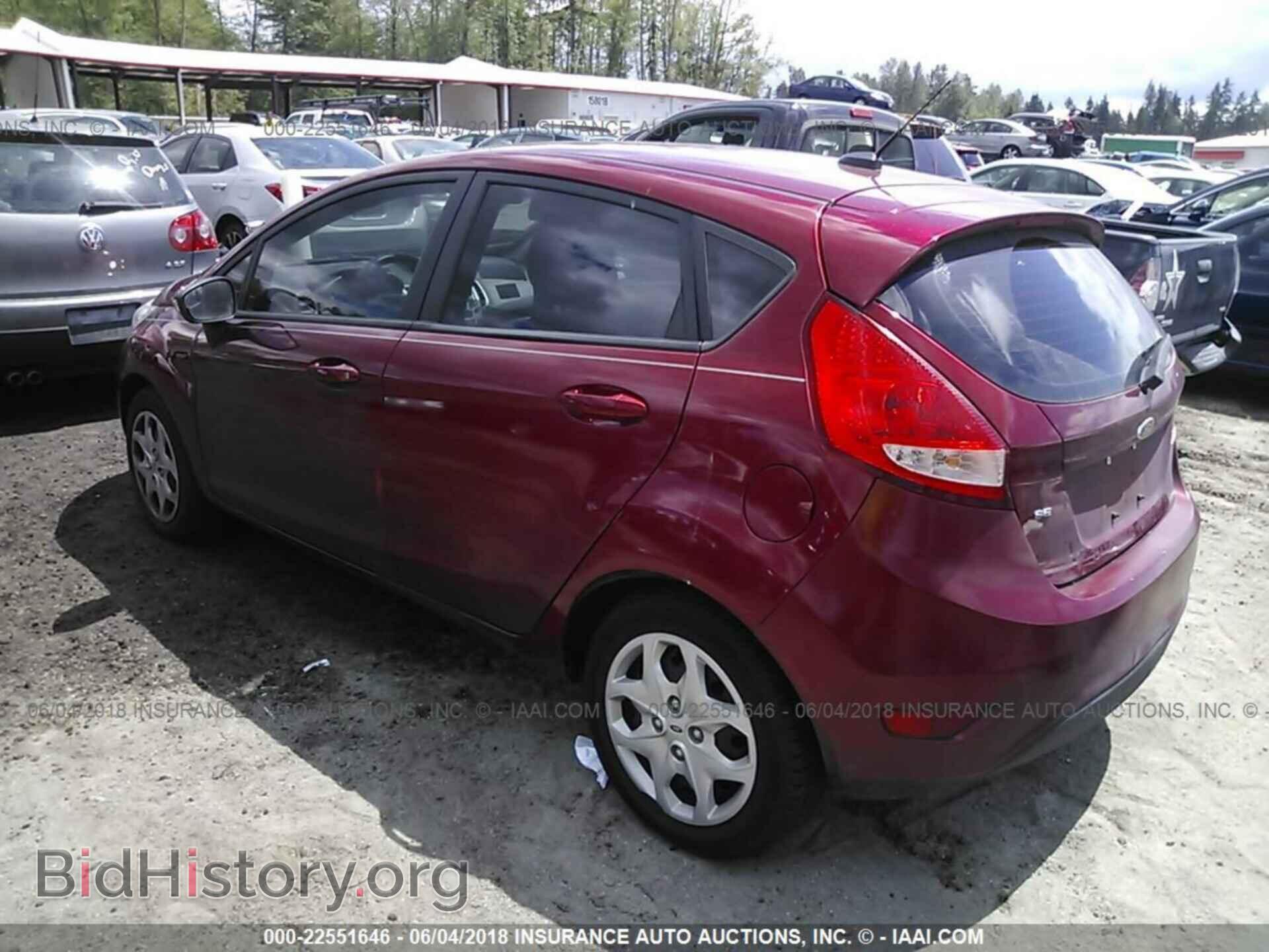 2013 Ford Fiesta - VIN: 3FADP4EJ3DM203544 - Фото 3