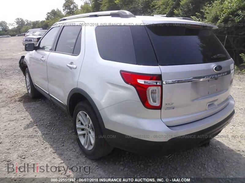 2011 Ford EXPLORER (VIN 1FMHK8D80BGA14742) — photo 3 of 10