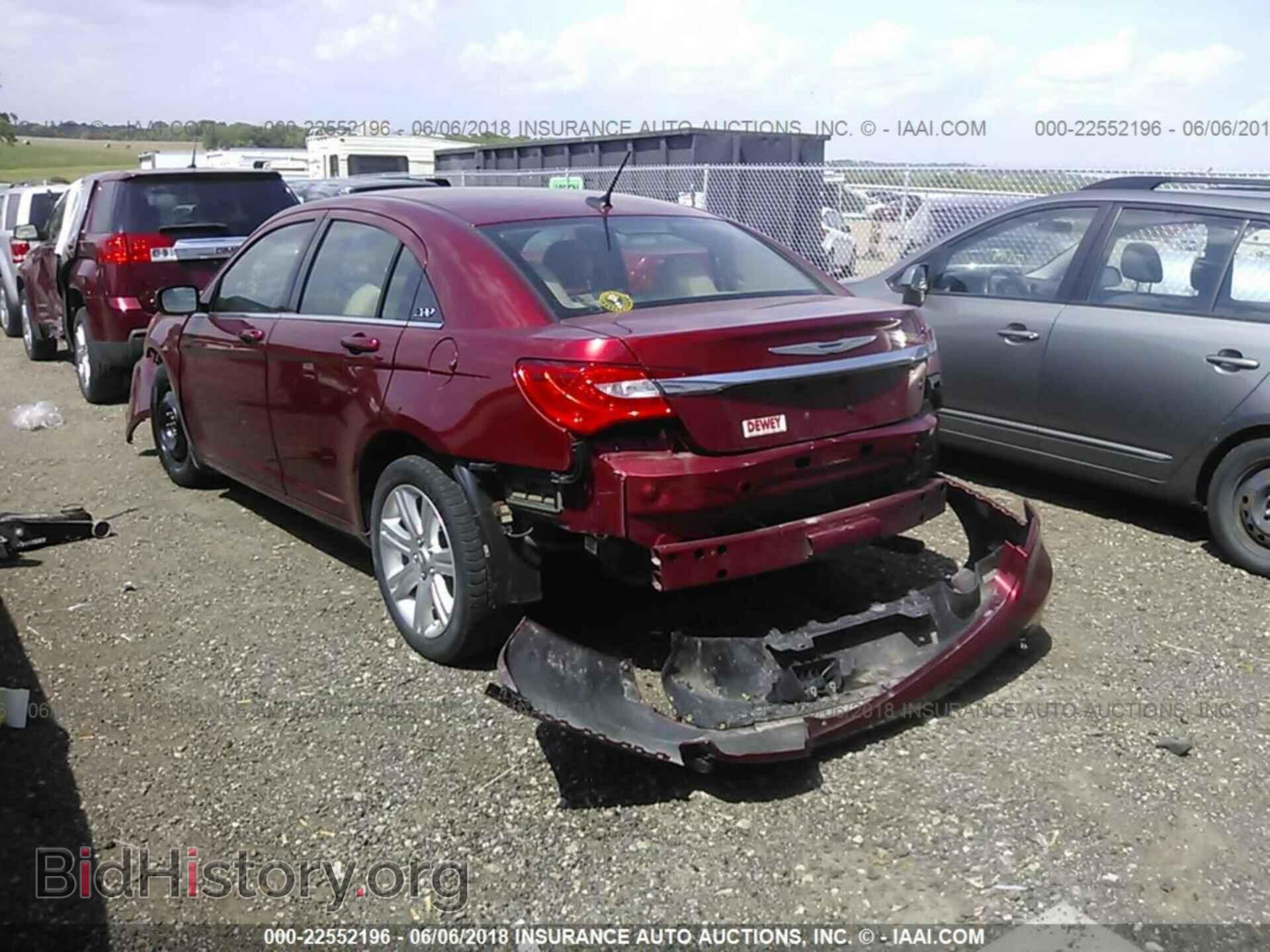 2013 Chrysler 200 - VIN: 1C3CCBBB7DN611865 - Photo 3