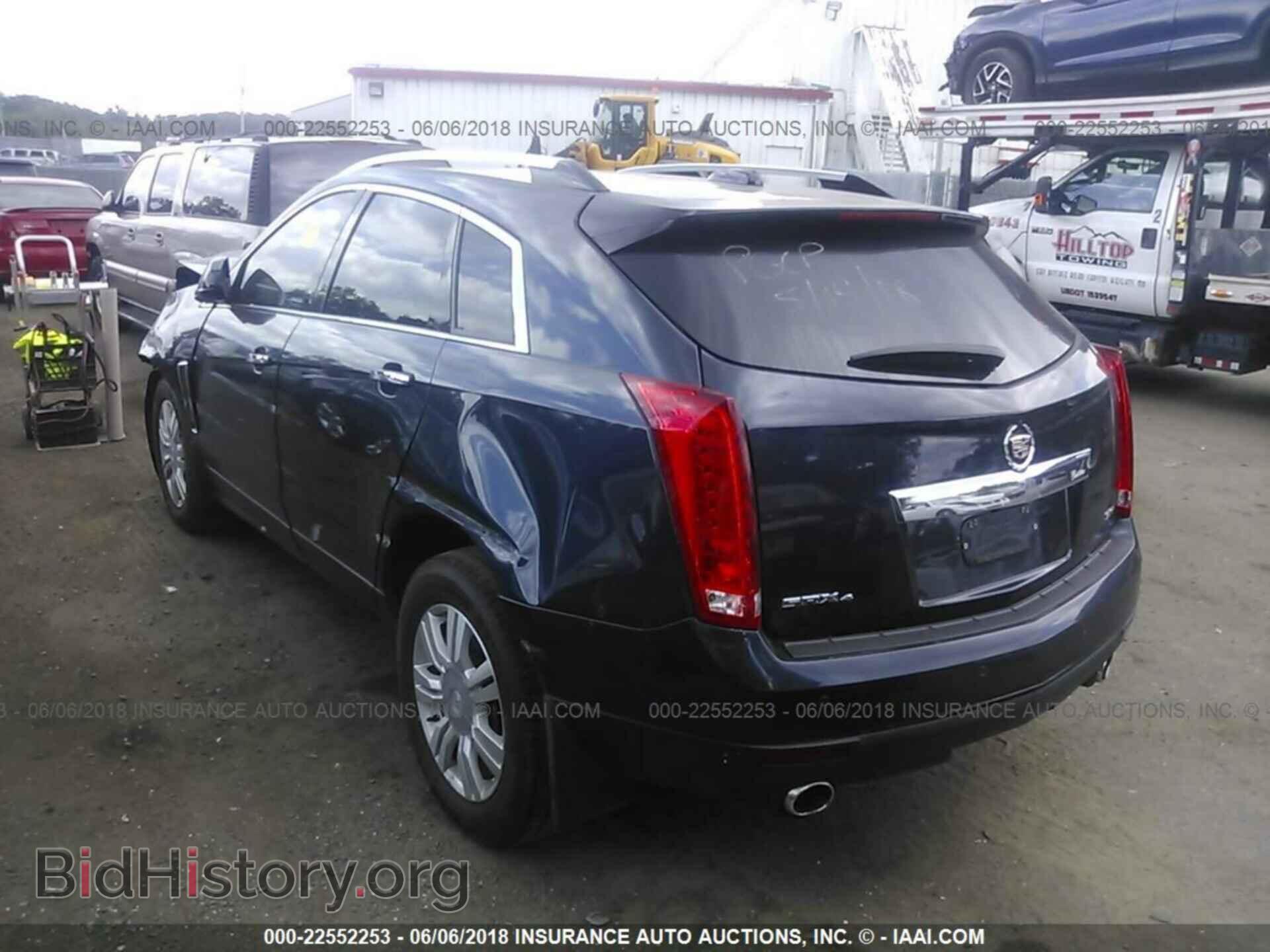 2015 Cadillac Srx - VIN: 3GYFNEE33FS545374 - Фото 3