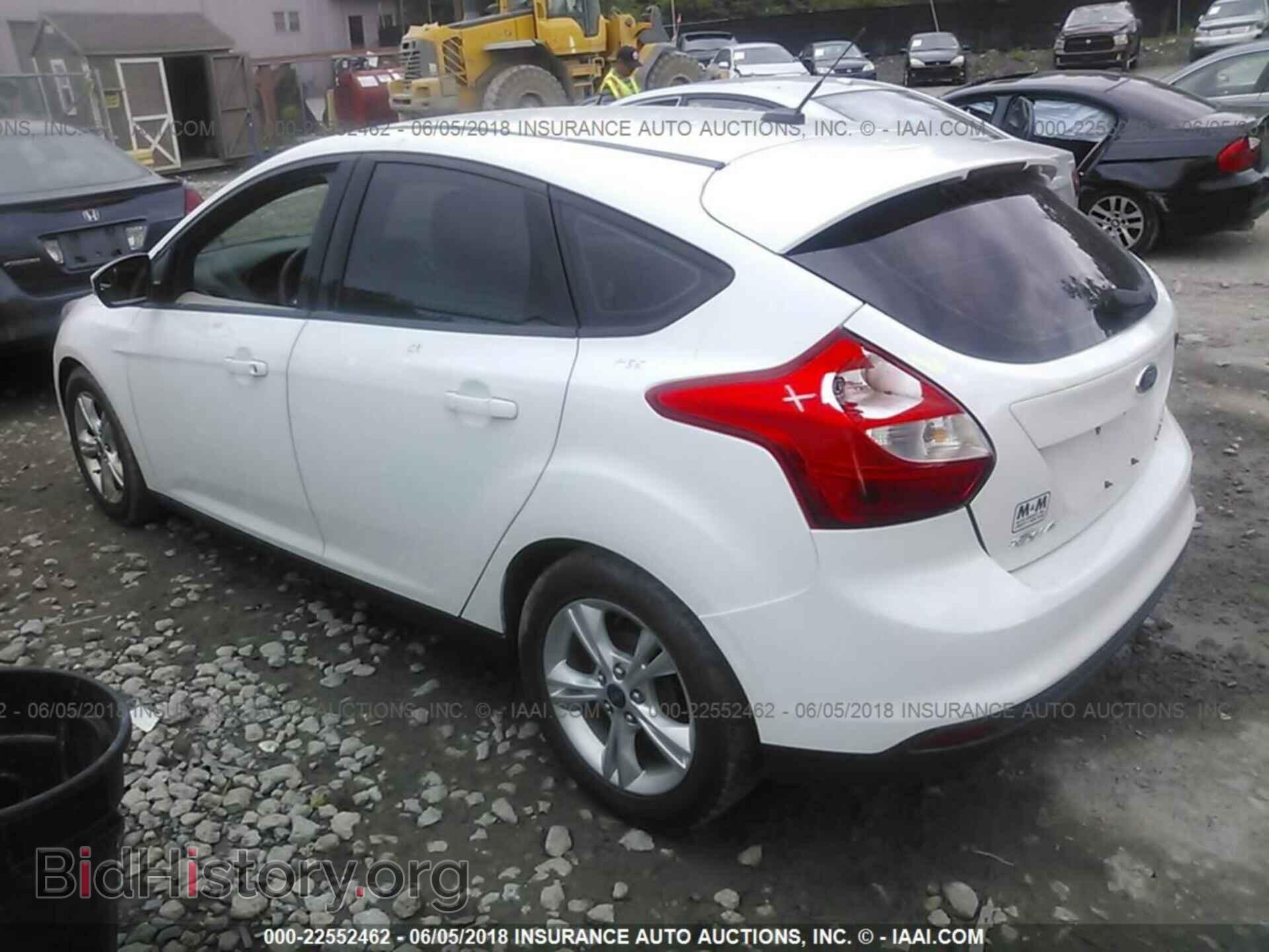 2014 Ford Focus - VIN: 1FADP3K28EL163049 - Фото 3