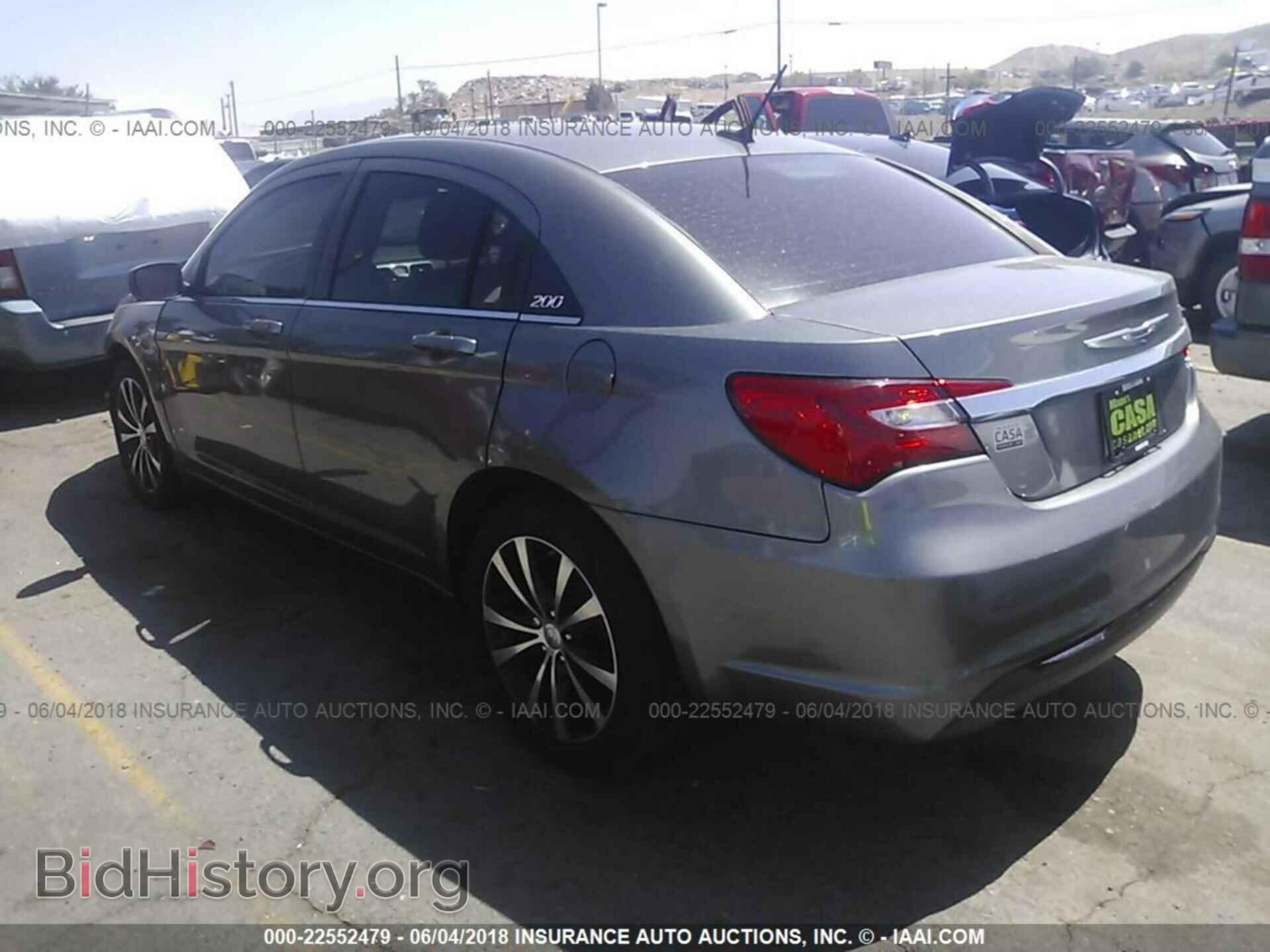 2013 Chrysler 200 - VIN: 1C3CCBBB5DN575481 - Фото 3