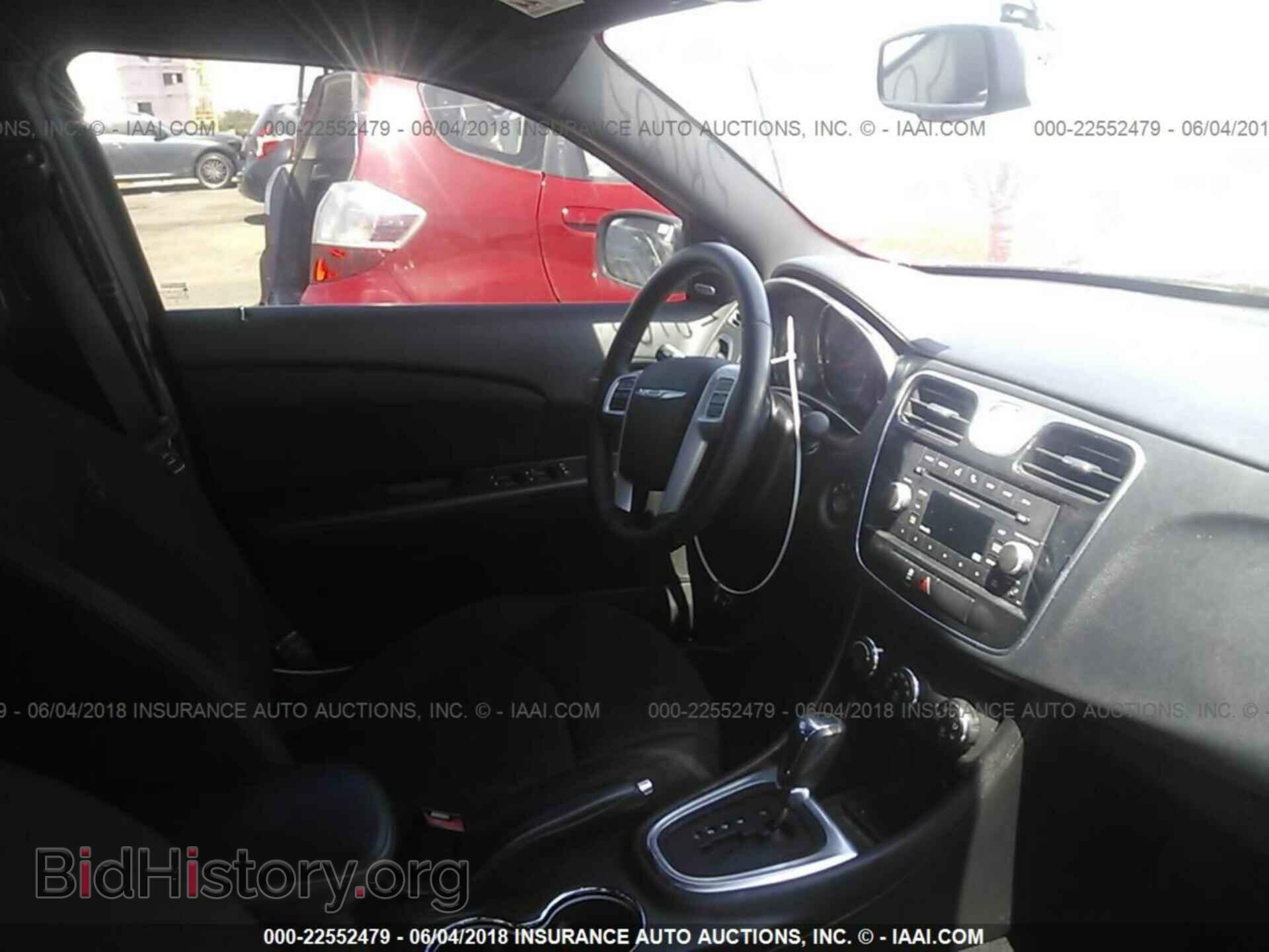 2013 Chrysler 200 - VIN: 1C3CCBBB5DN575481 - Фото 5