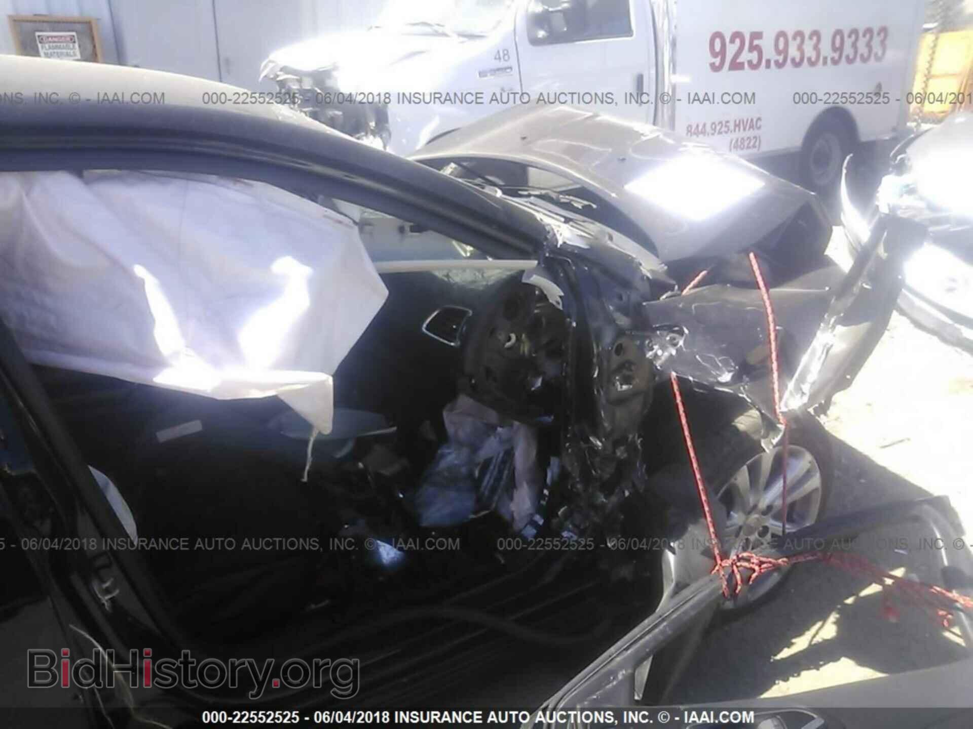 2015 Chrysler 200 - VIN: 1C3CCCAB7FN659389 - Photo 6