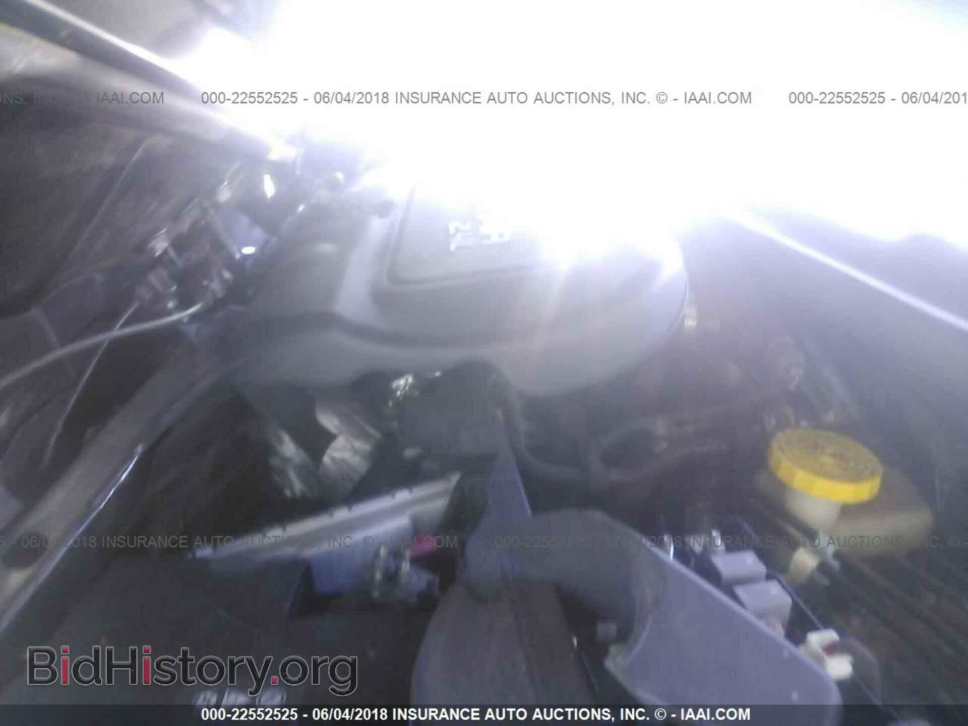 2015 Chrysler 200 - VIN: 1C3CCCAB7FN659389 - Photo 10