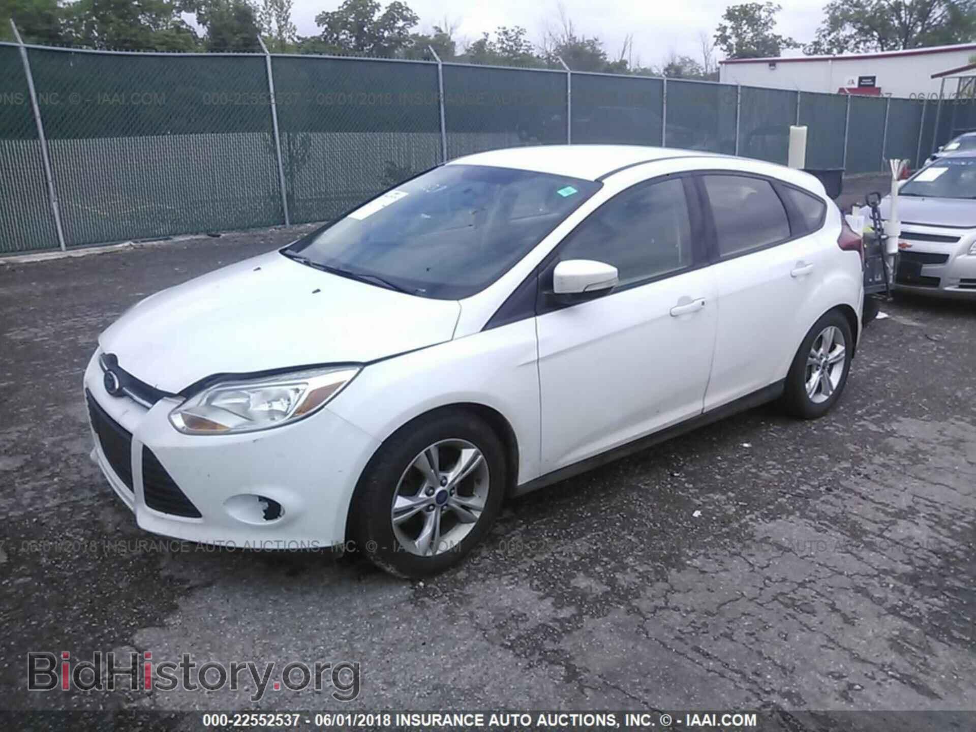 2013 Ford Focus - VIN: 1FADP3K28DL309657 - Photo 2