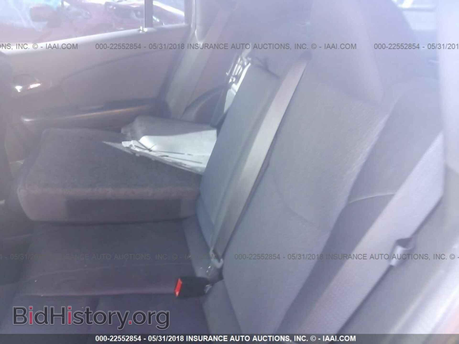 2012 Chrysler 200 - VIN: 1C3CCBAB3CN318710 - Photo 8