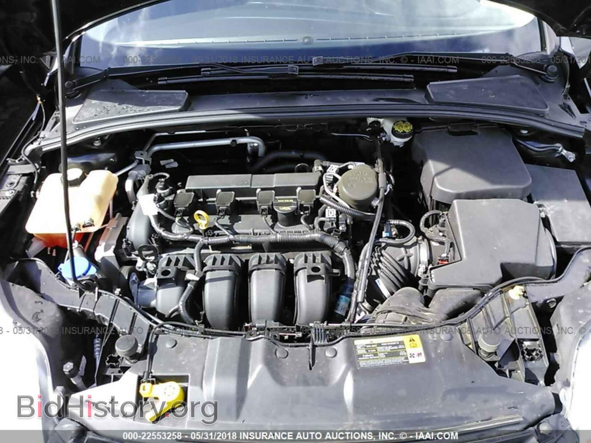 2012 Ford Focus - VIN: 1FAHP3M24CL395501 - Photo 10