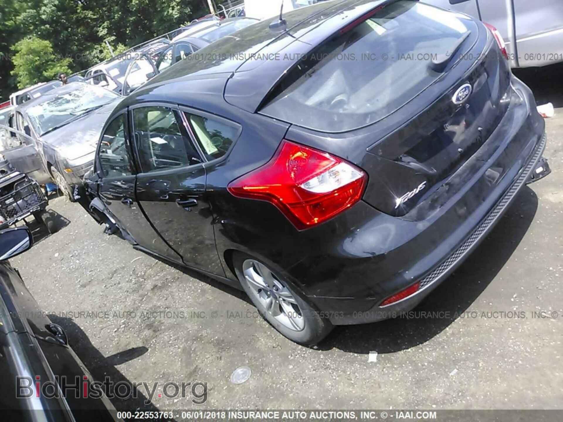2014 Ford Focus - VIN: 1FADP3K22EL292369 - Фото 3
