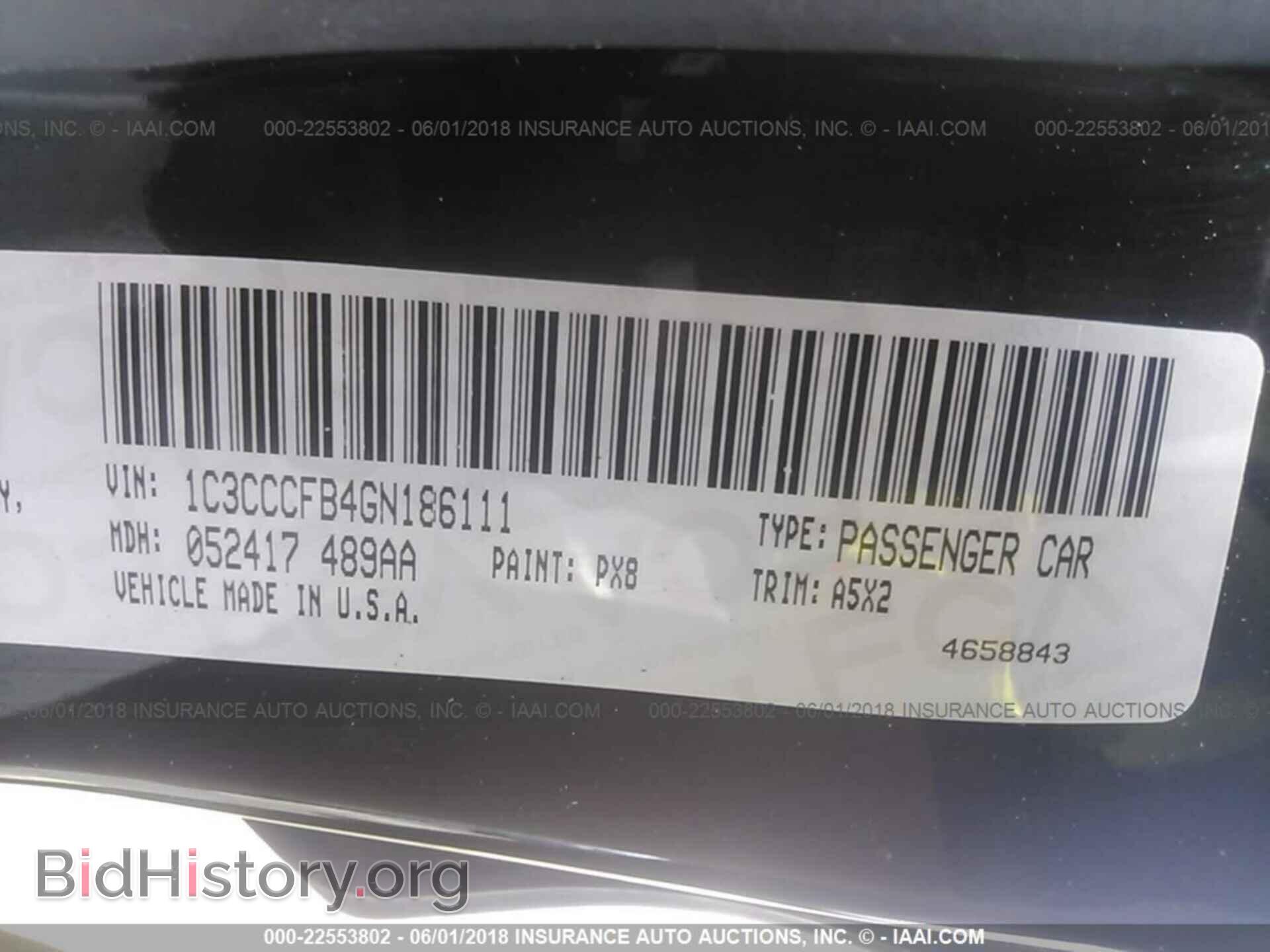 2016 Chrysler 200 - VIN: 1C3CCCFB4GN186111 - Photo 9