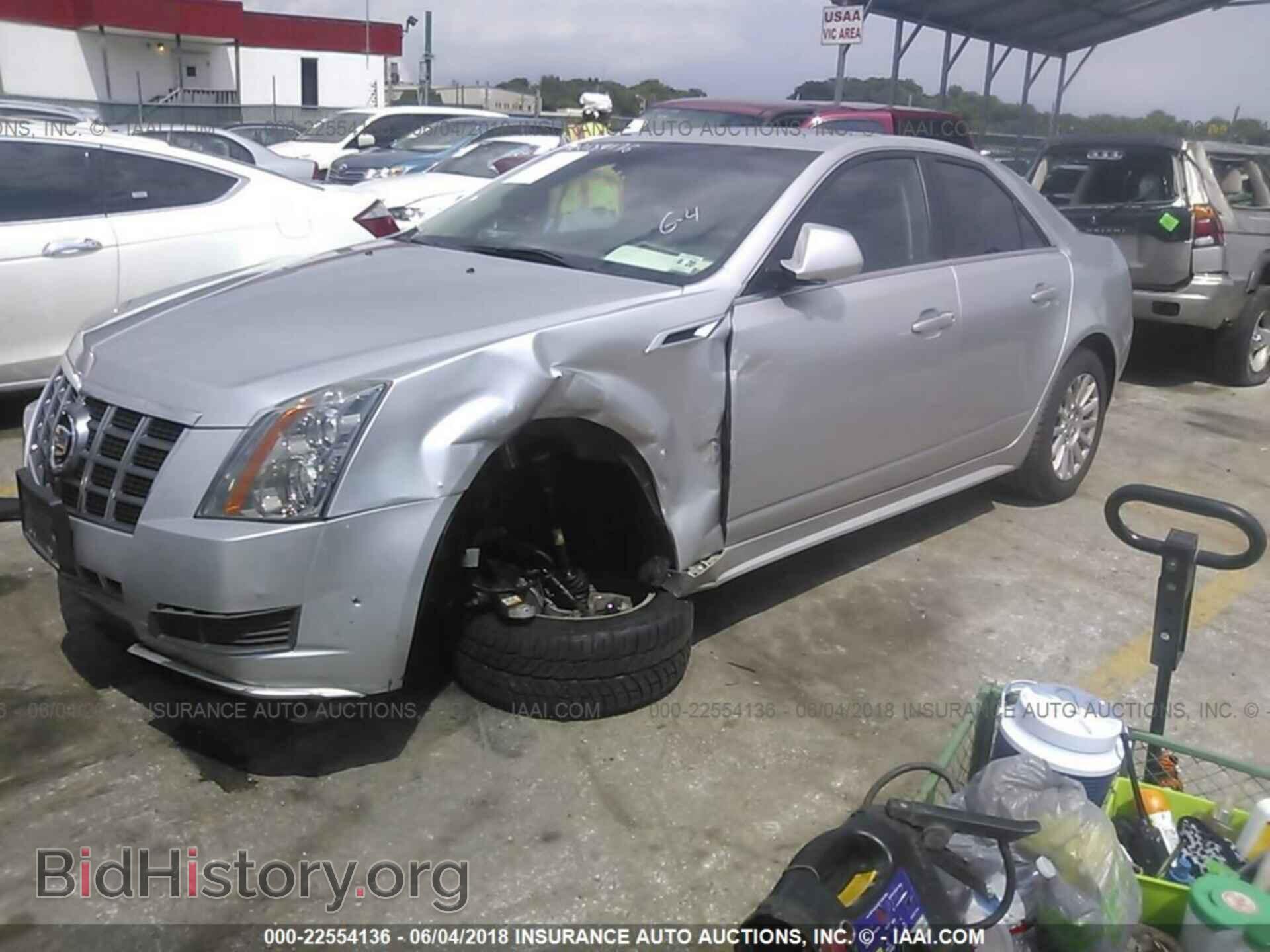 2012 Cadillac Cts - VIN: 1G6DG5E59C0105299 - Фото 2
