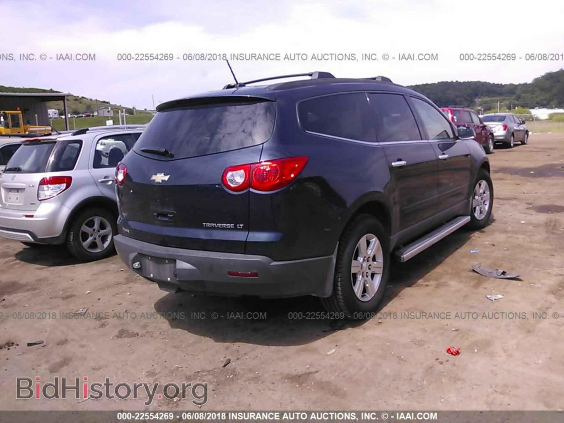 2012 Chevrolet Traverse - VIN: 1GNKVGED1CJ148825 - Фото 4