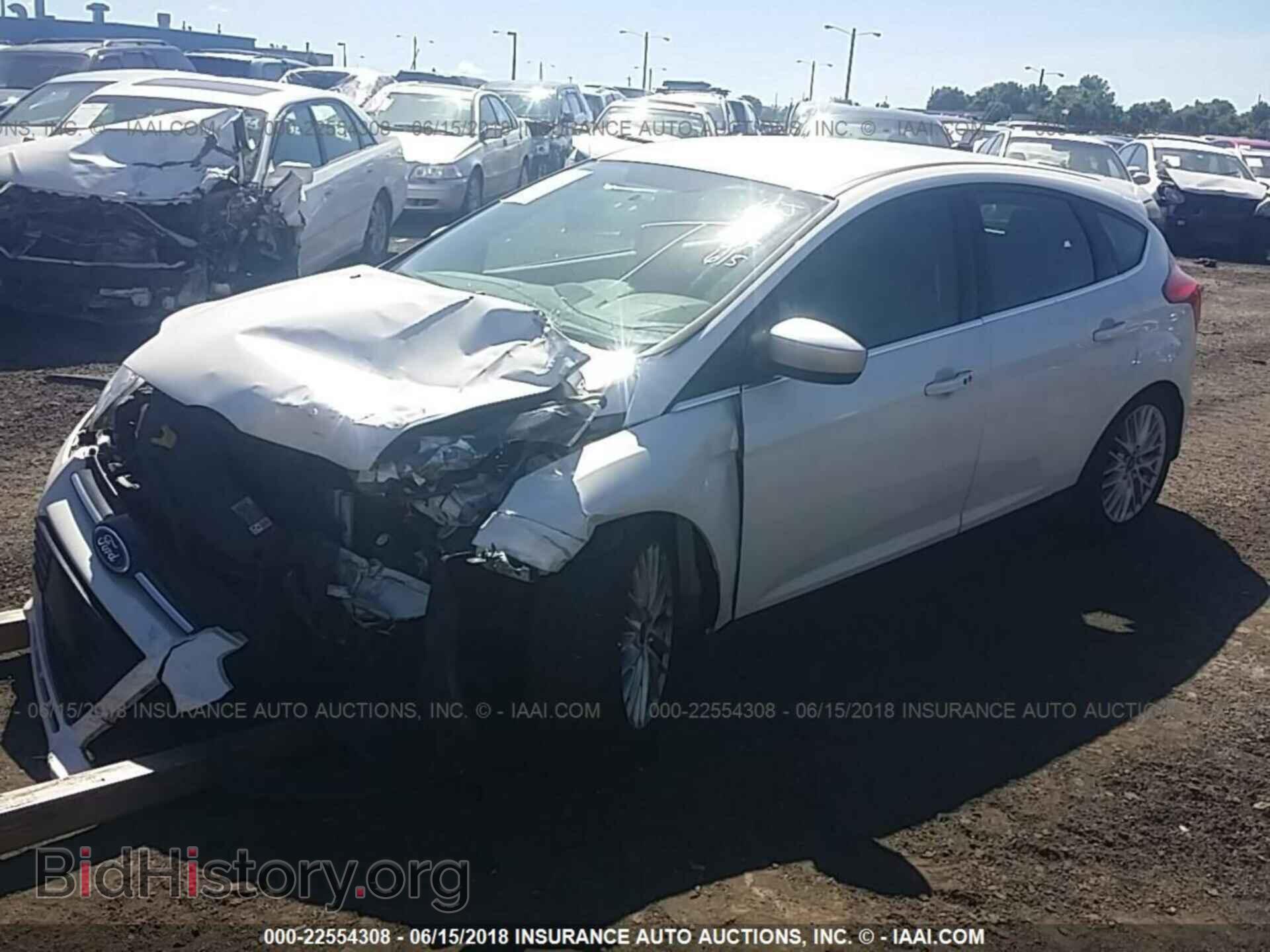 2014 Ford Focus - VIN: 1FADP3N20EL446685 - Фото 2