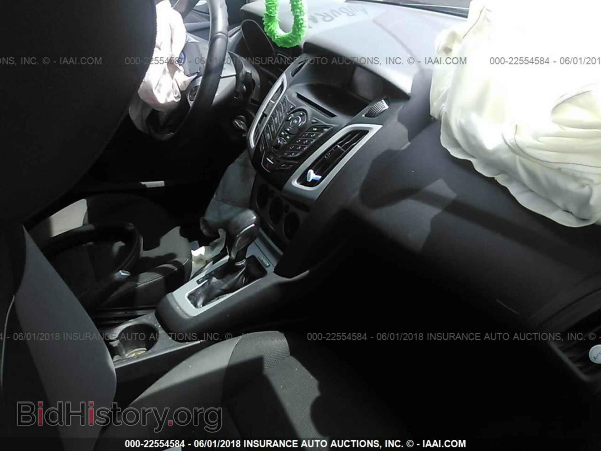 2014 Ford Focus - VIN: 1FADP3F27EL189250 - Photo 5
