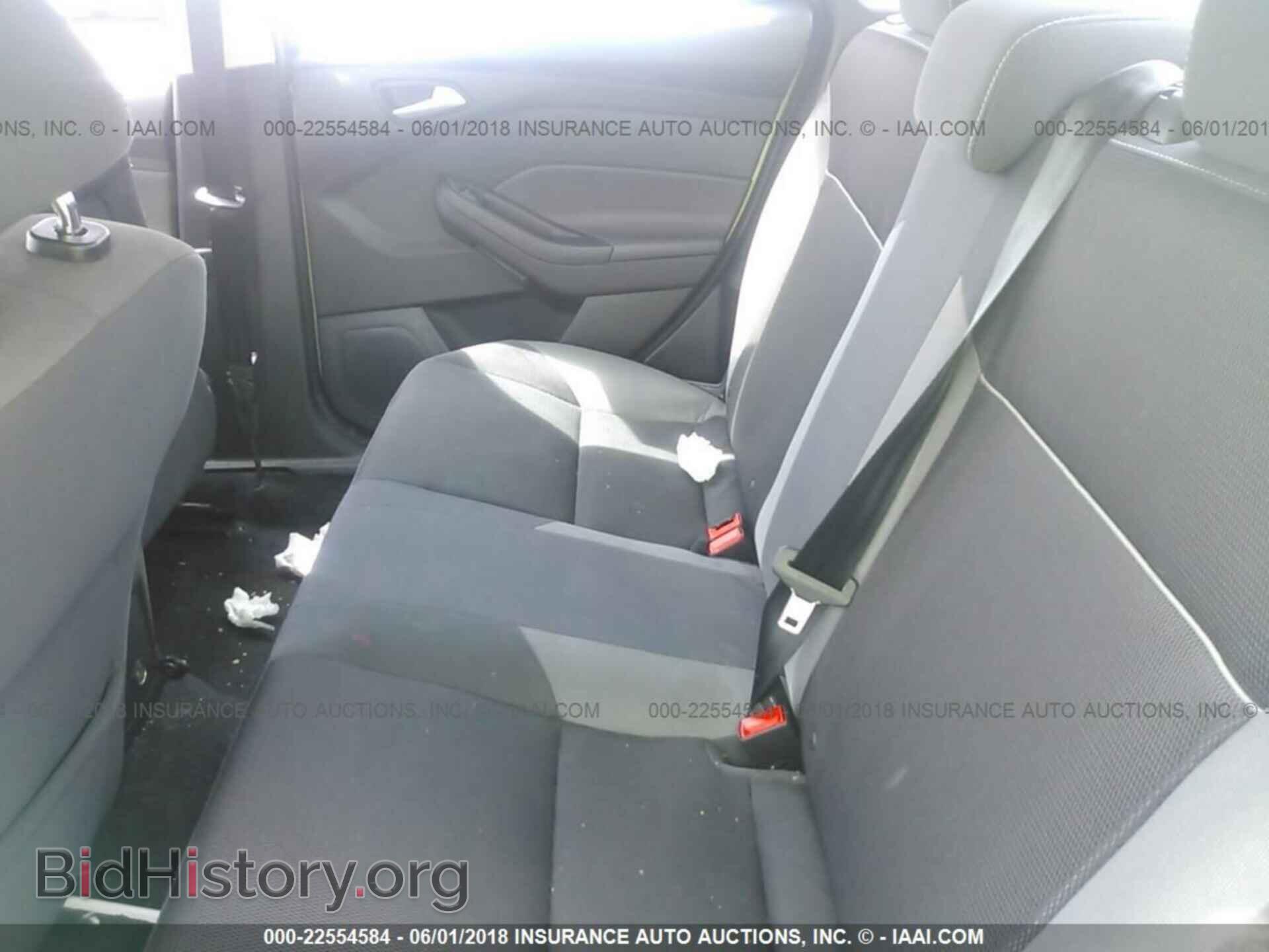 2014 Ford Focus - VIN: 1FADP3F27EL189250 - Photo 8