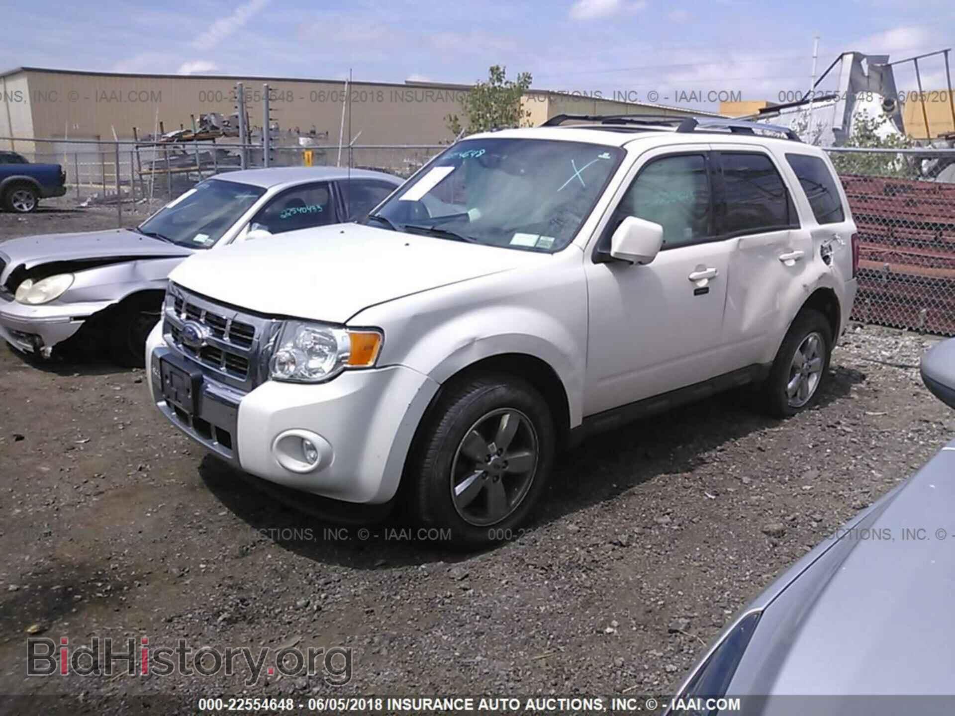 2012 Ford Escape - VIN: 1FMCU9EG0CKB00678 - Фото 2