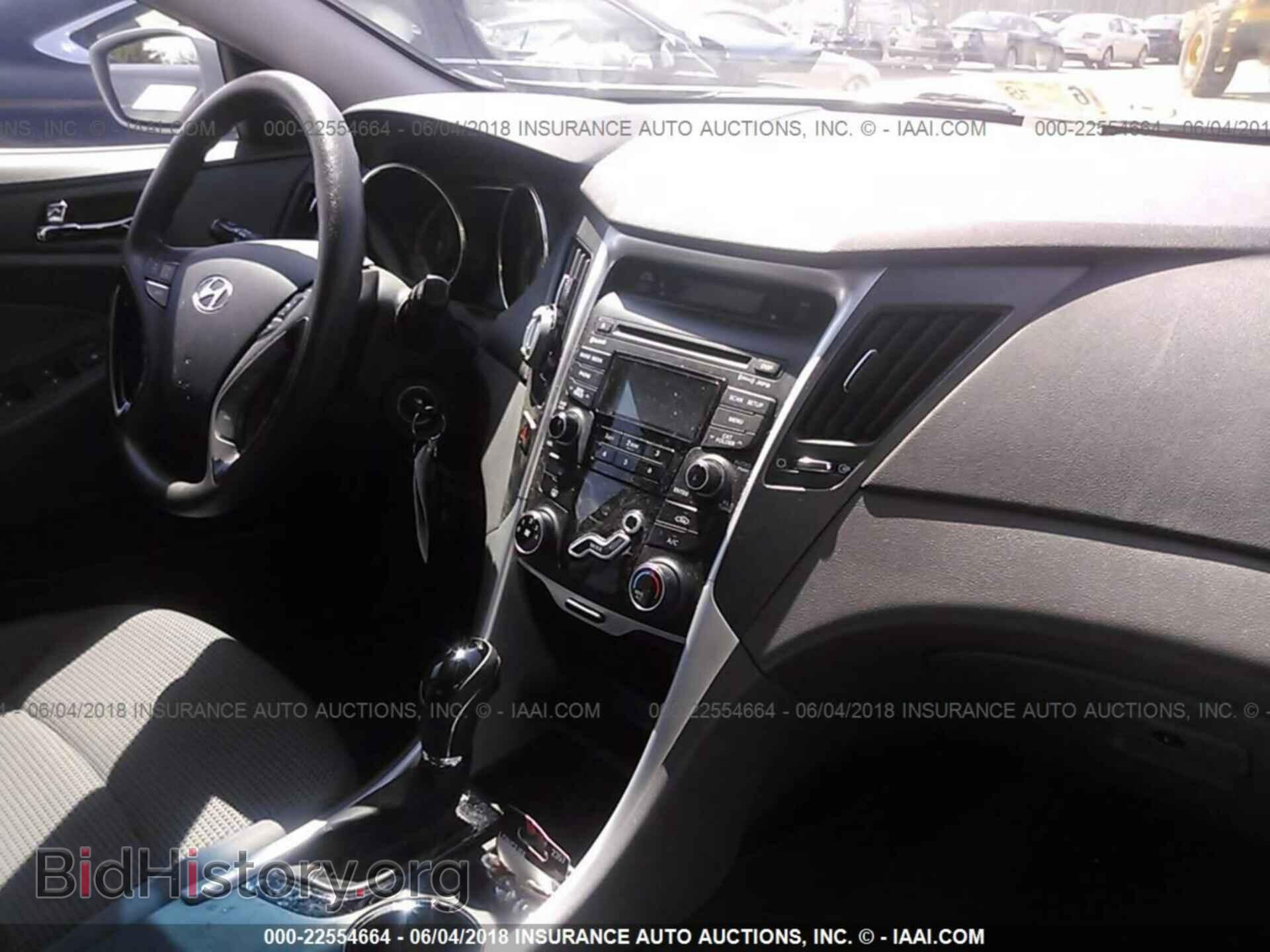 2012 Hyundai Sonata - VIN: 5NPEB4AC1CH392221 - Фото 5